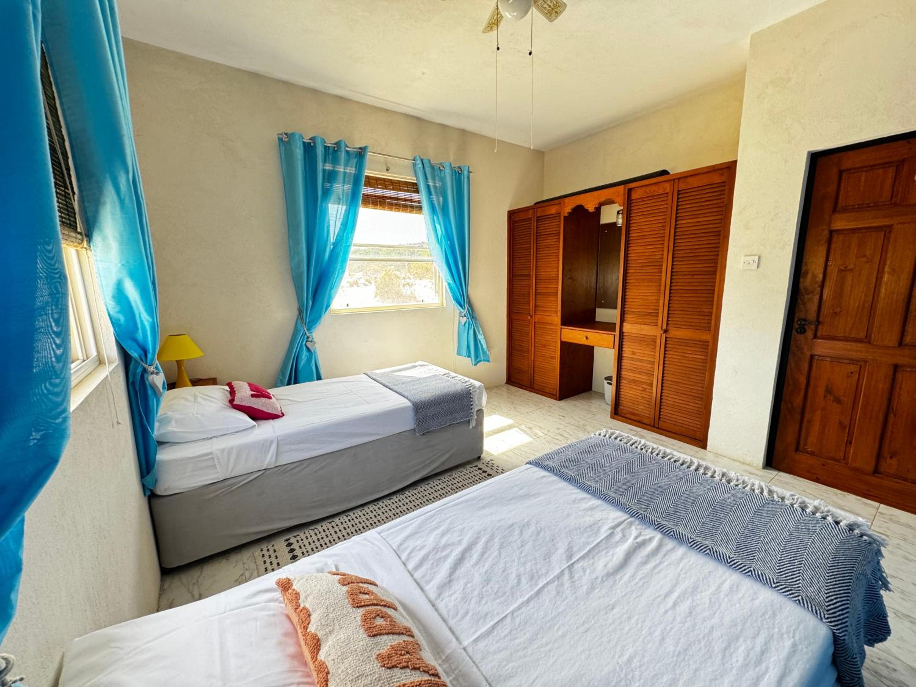 Lailamar Villa, Ocean view, Pool & AC - Ground Floor
