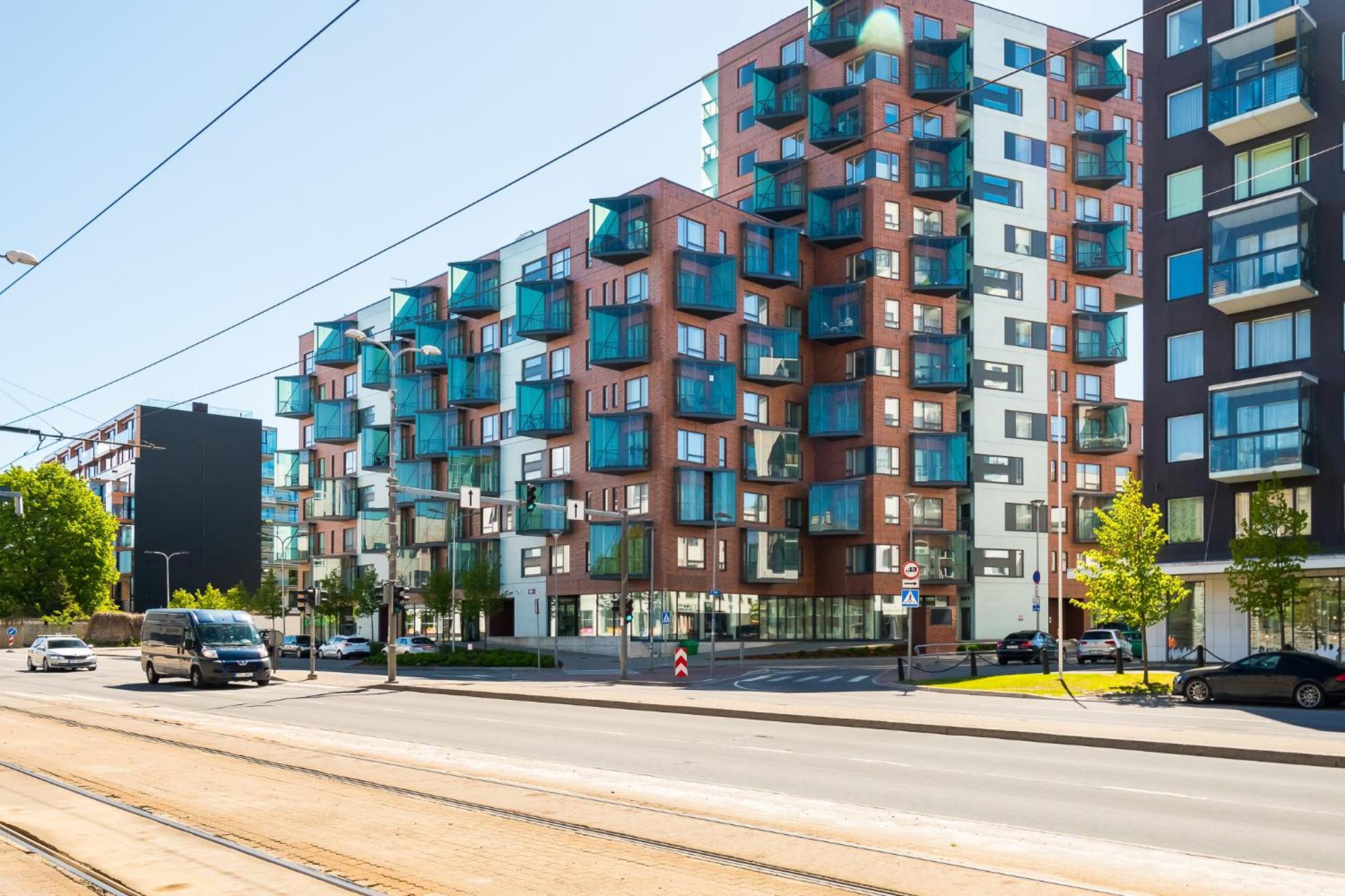 City Stay Tallinn apartment with seaview
