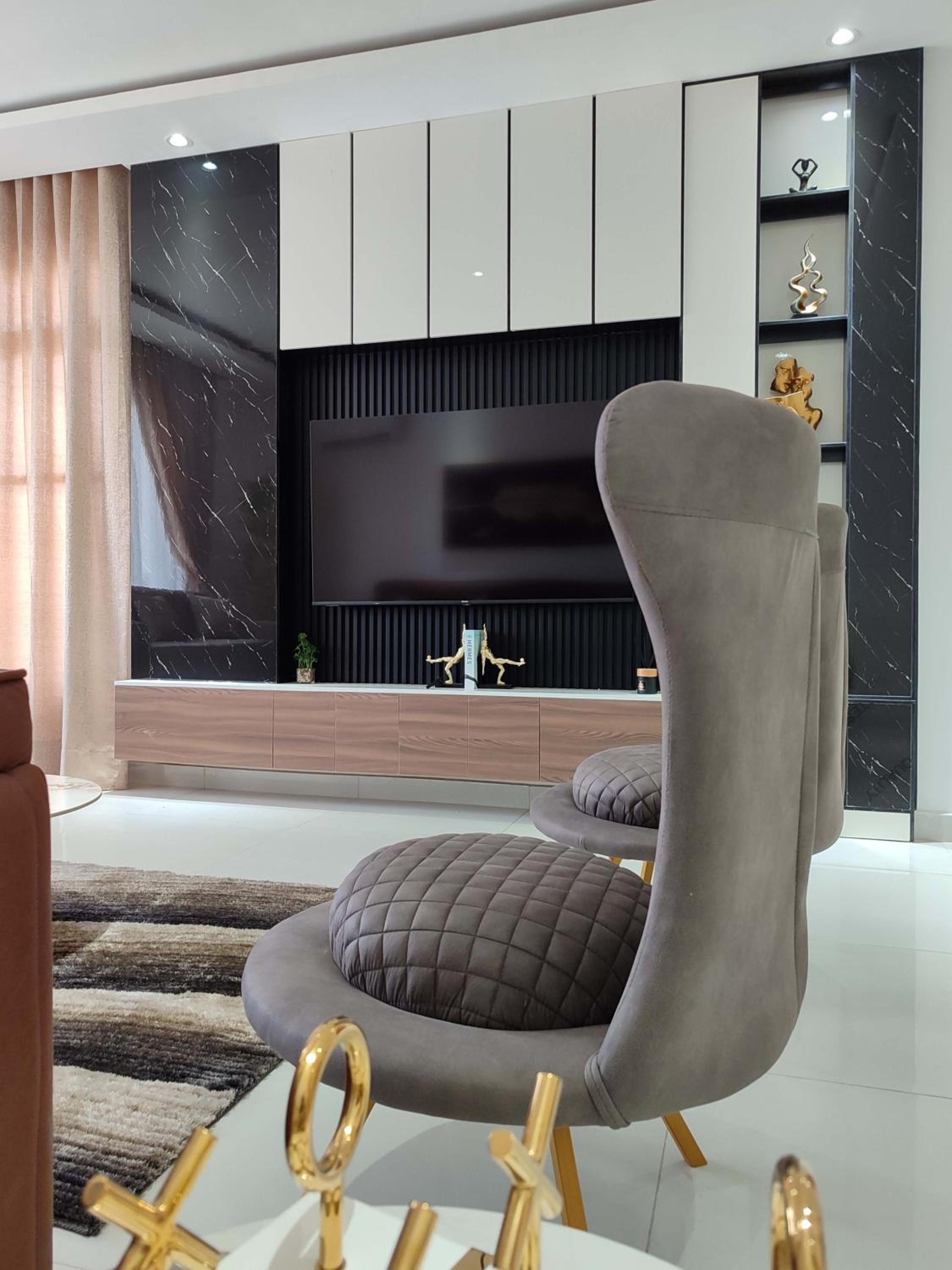 MISIN GREEN Grandeur Two Bedroom Apartment view 3