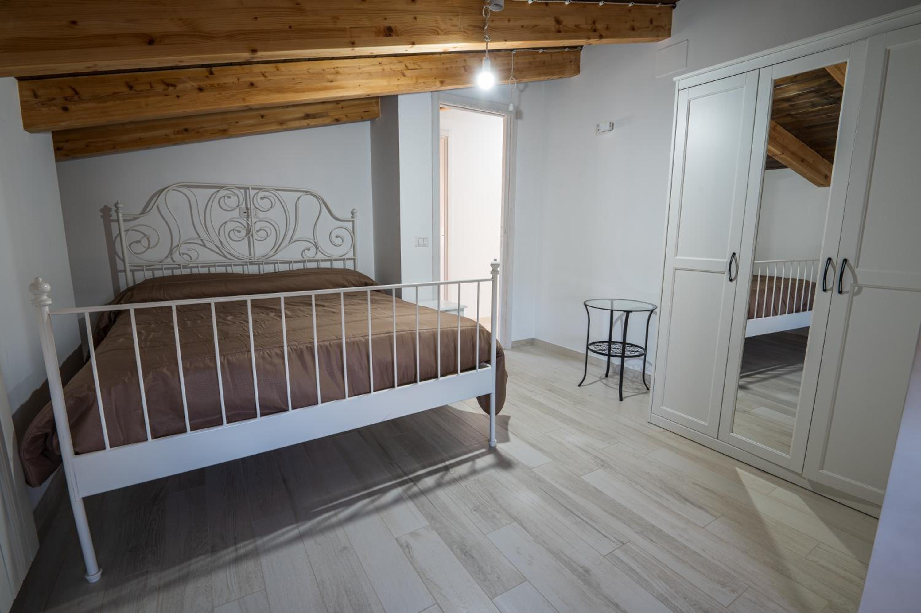 Roberta House view 4
