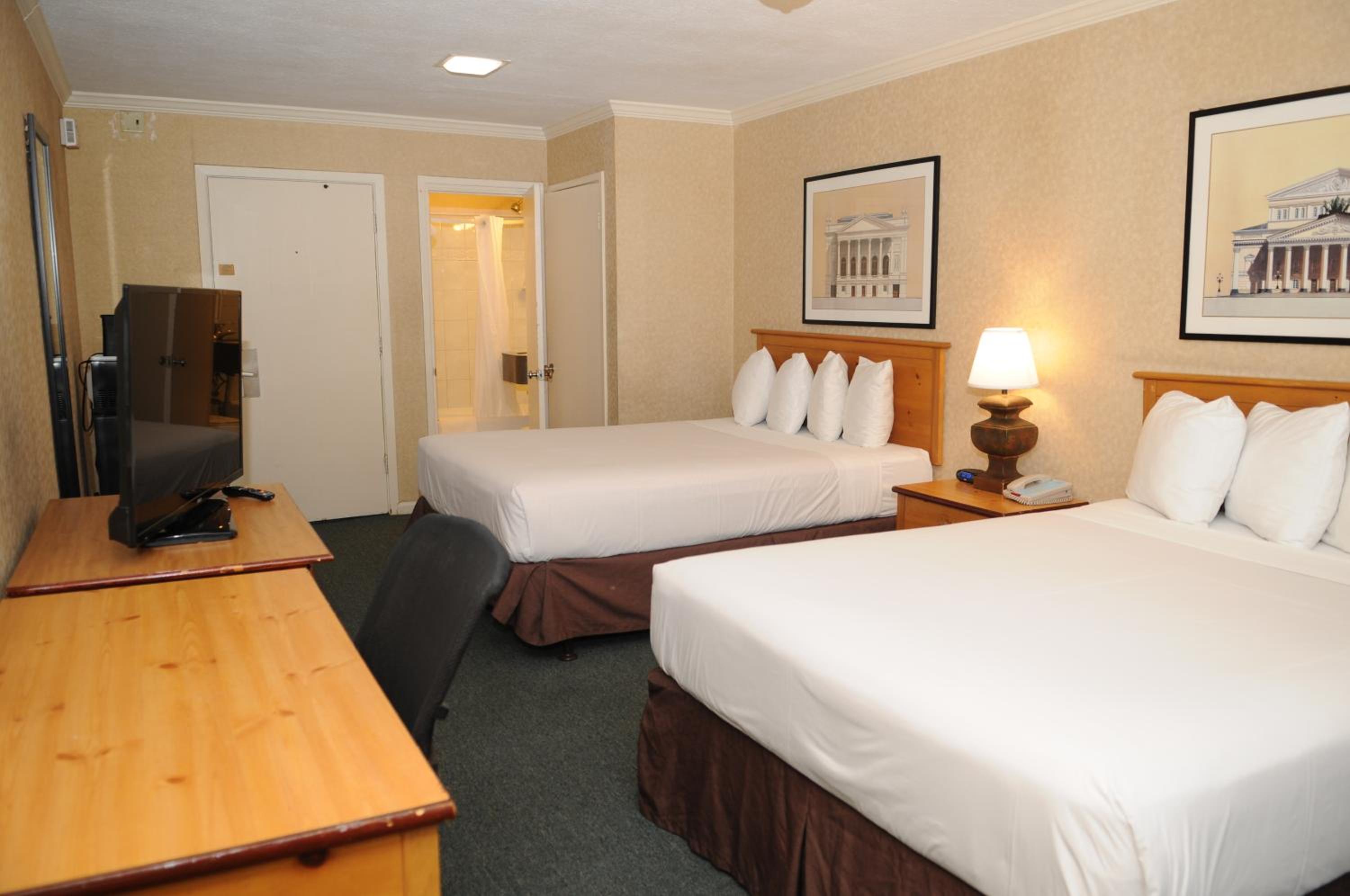 Civic Center Motor Inn photo 3