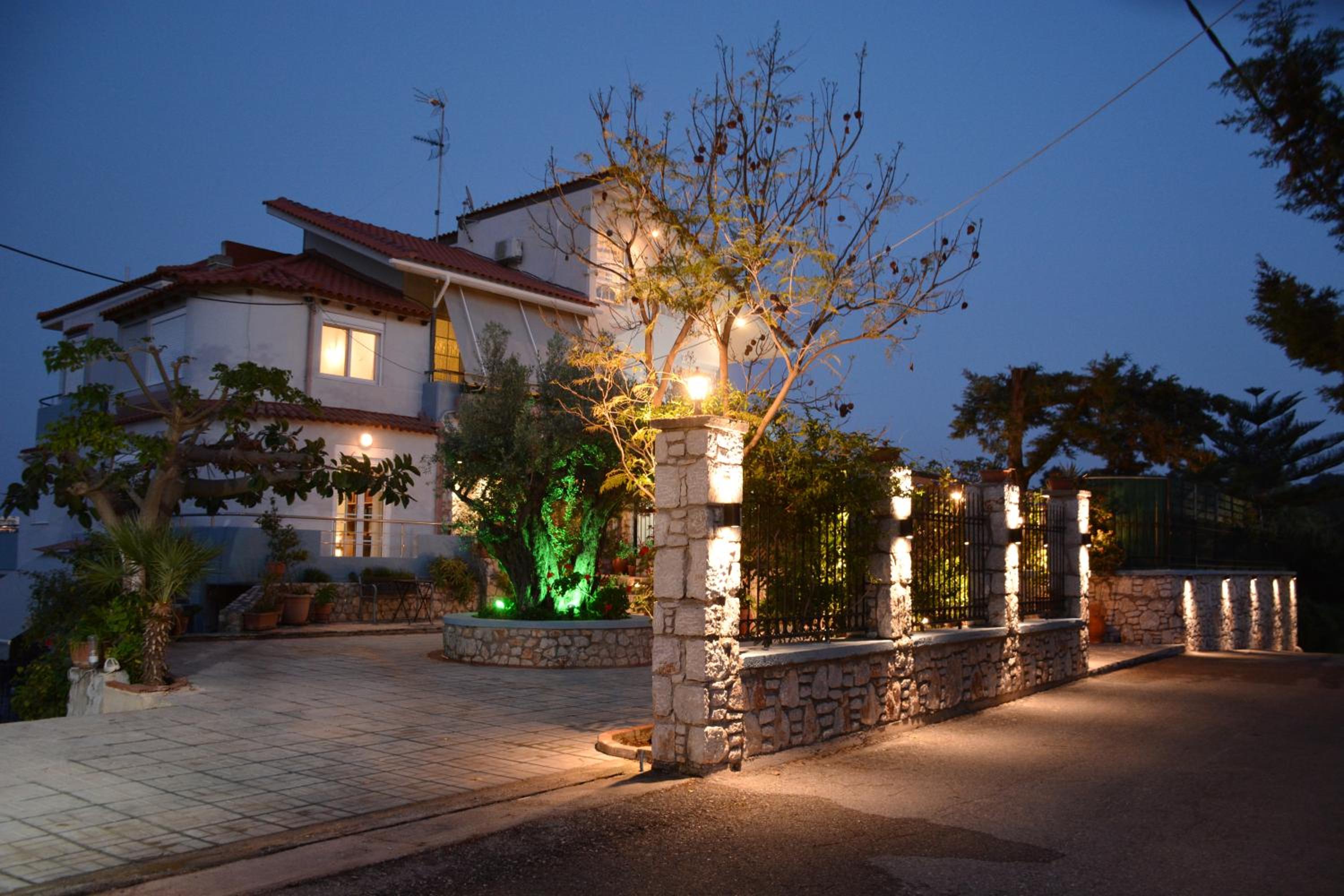 Athina's Villa with heated pool view 4