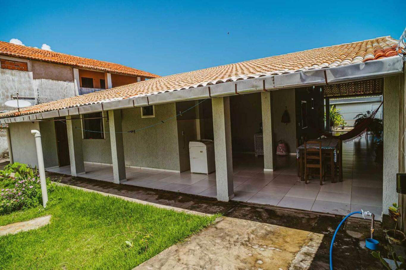 Casa com Wi-Fi a 200m da Praia do Coqueiro PI