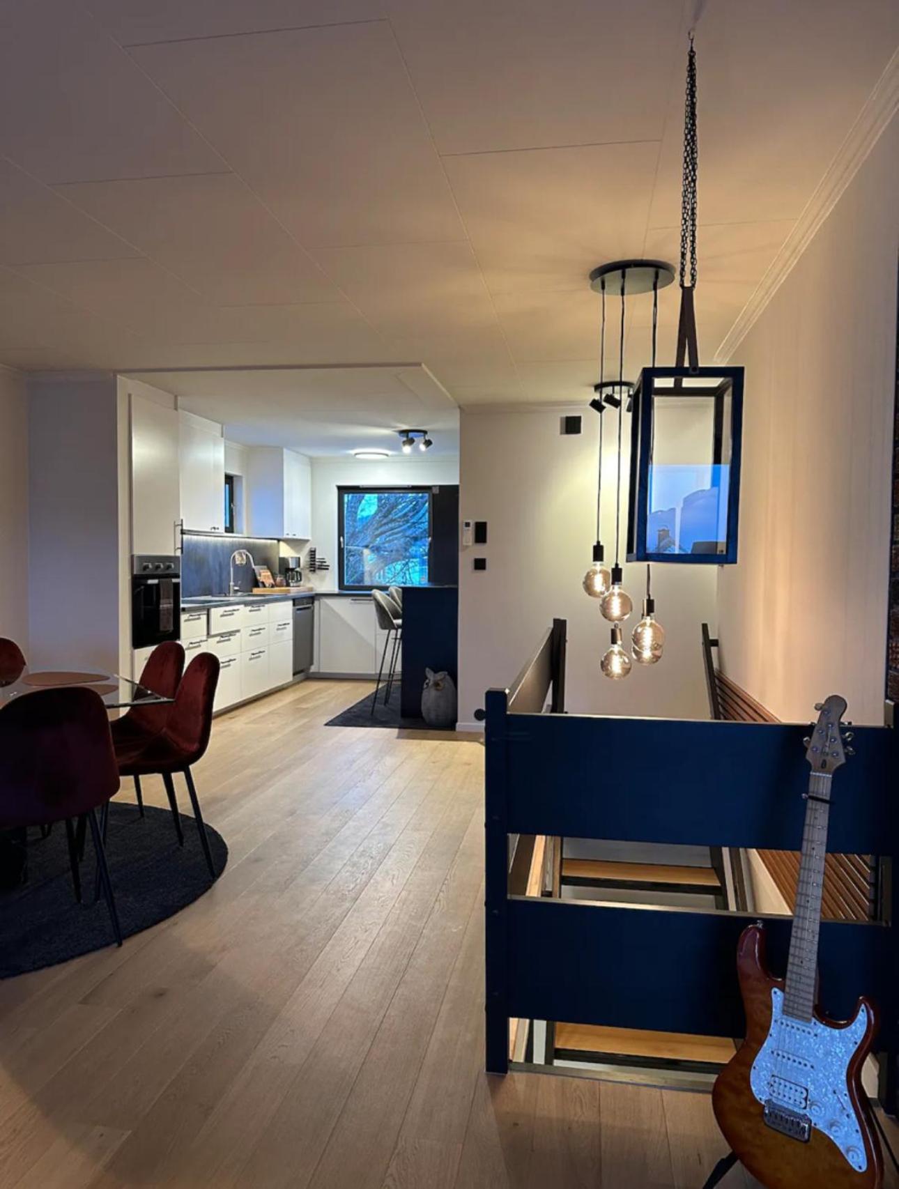 Newly Renovated Centrum House with Large Balcony