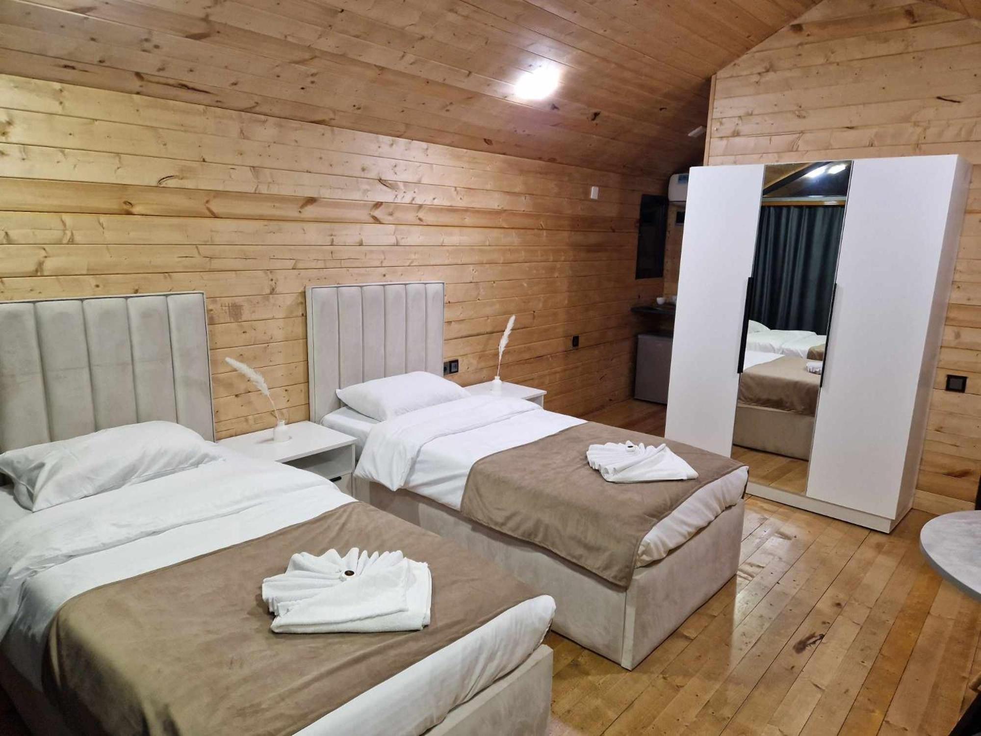 NICE HOUSE HOTEL Meghri