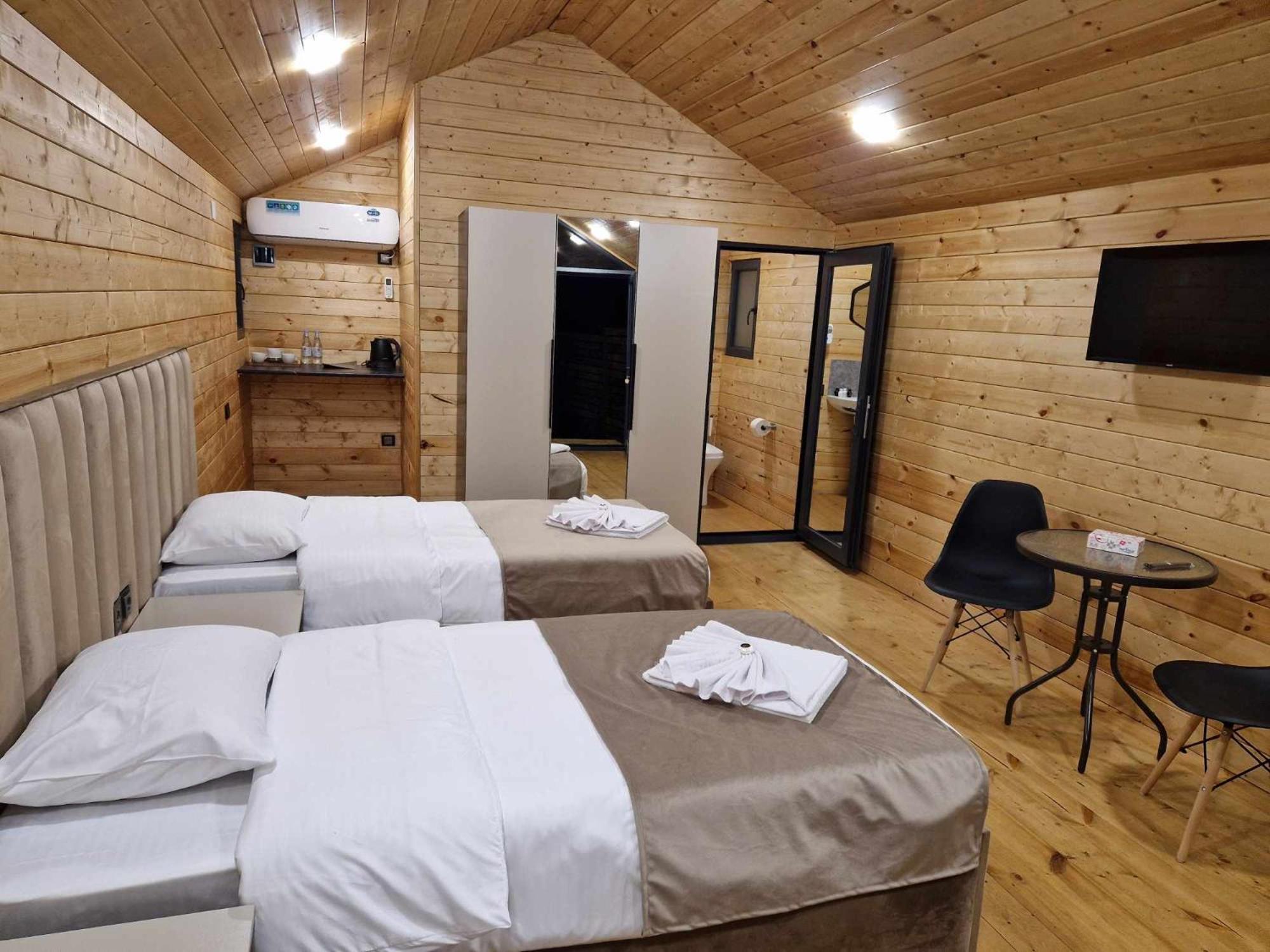 NICE HOUSE HOTEL Meghri