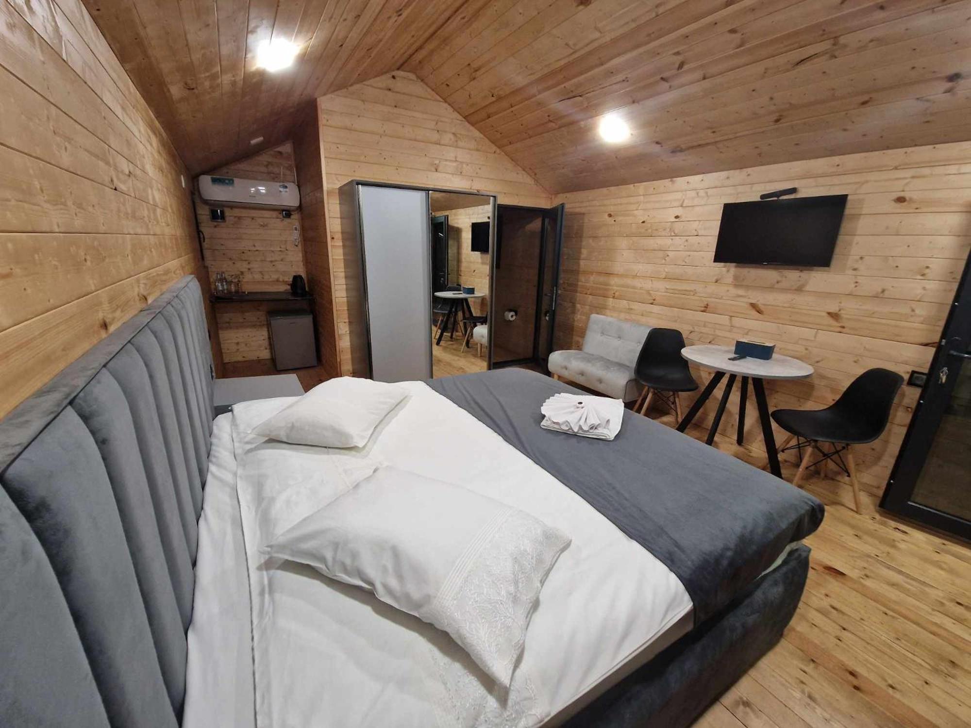 NICE HOUSE HOTEL Meghri