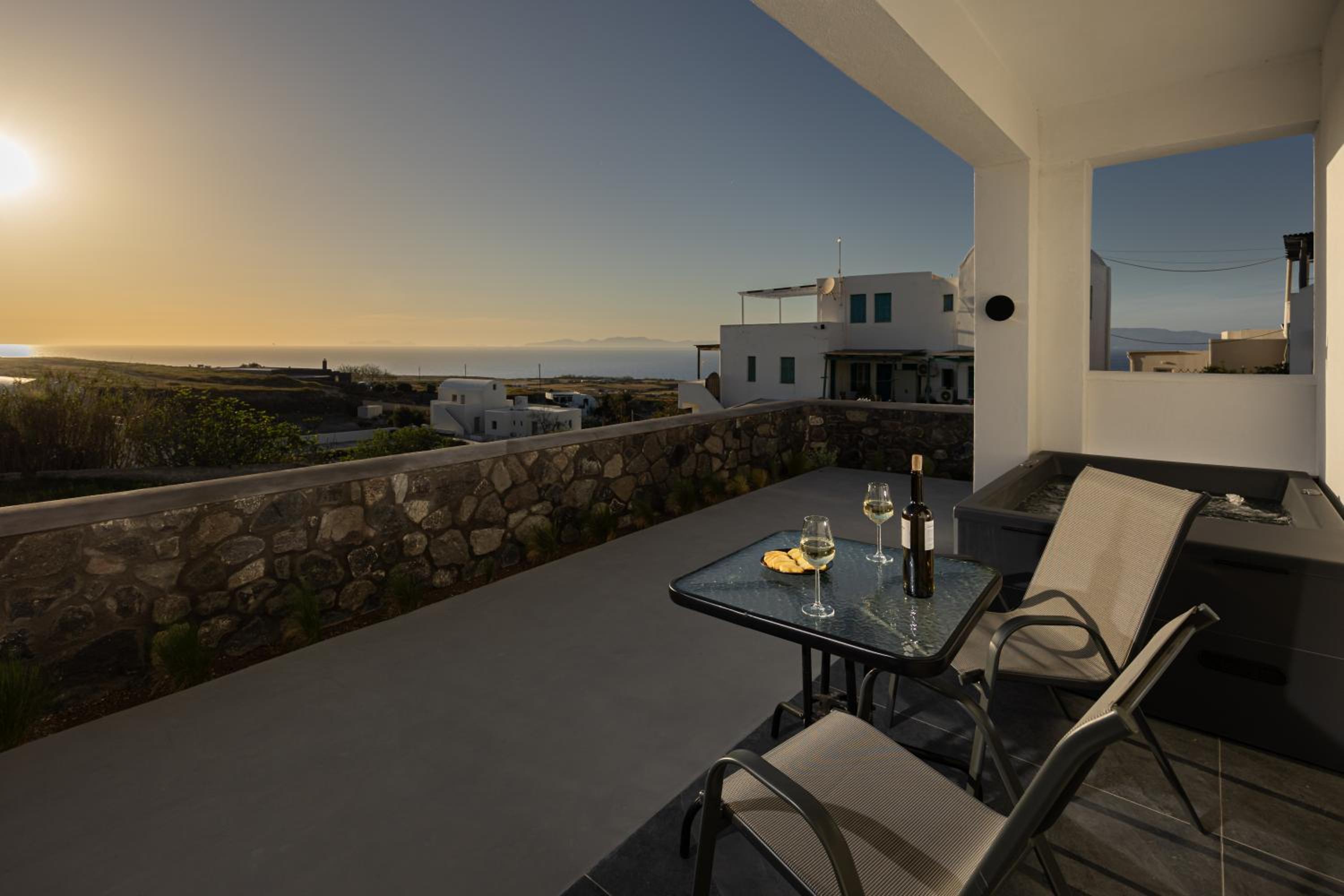 Nastram Suites Oia photo 4