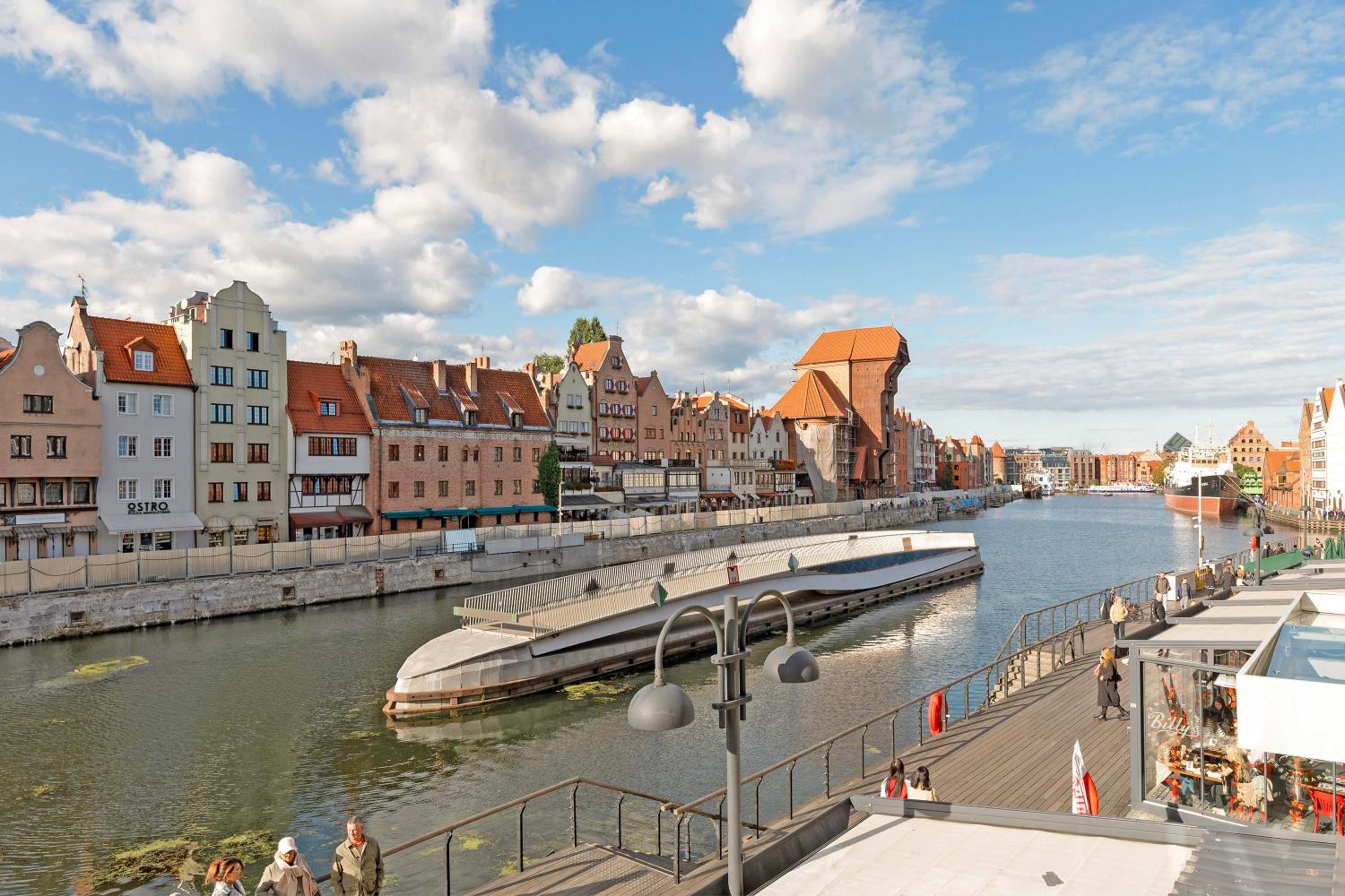 Premium Apartment Szafarnia in Gdańsk Old Town & Marina View by Lion Apartments
