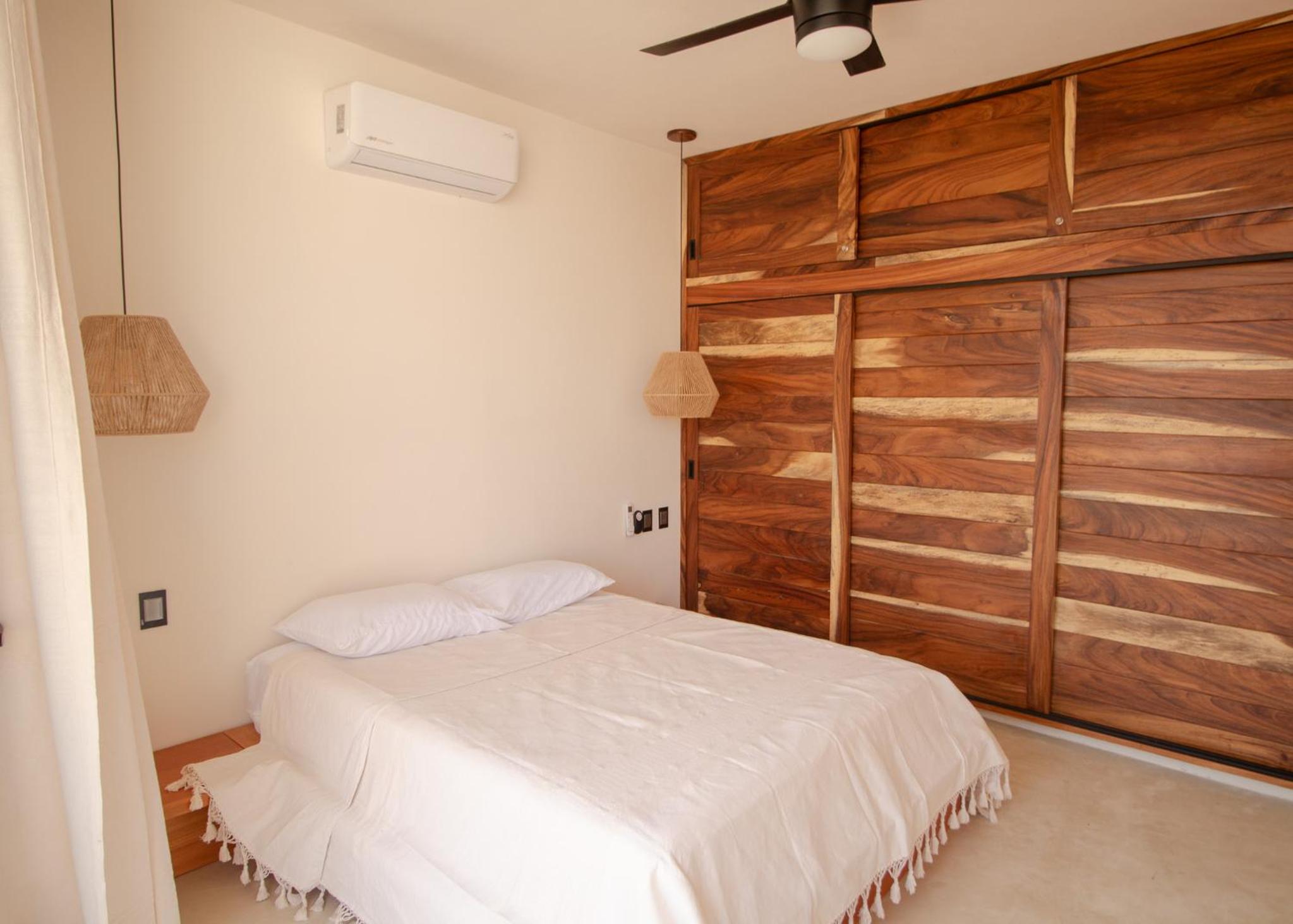 CASA RAFFAELLA Modern apartments with AC Pool Starlink view 3