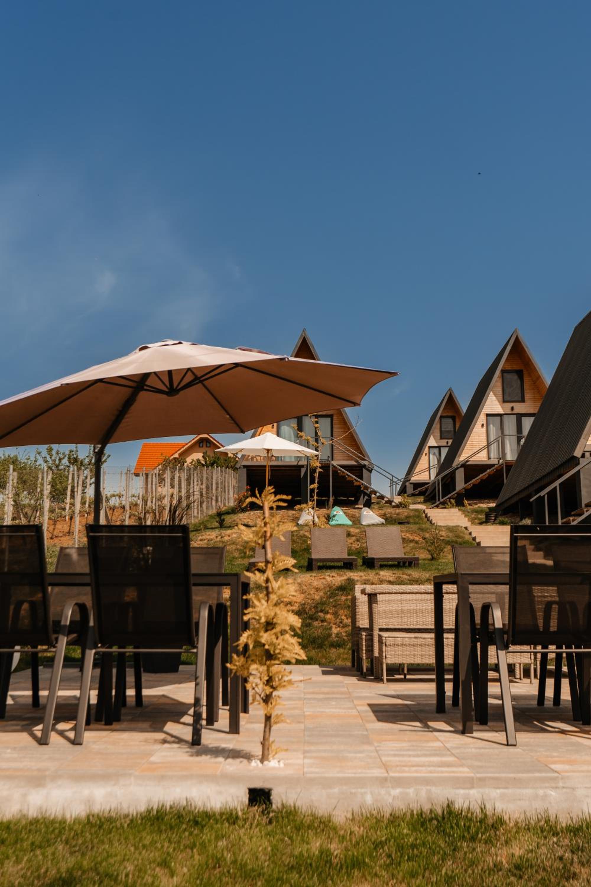 CAVO VILLAGE- Cabins Rental Băile 1 Mai