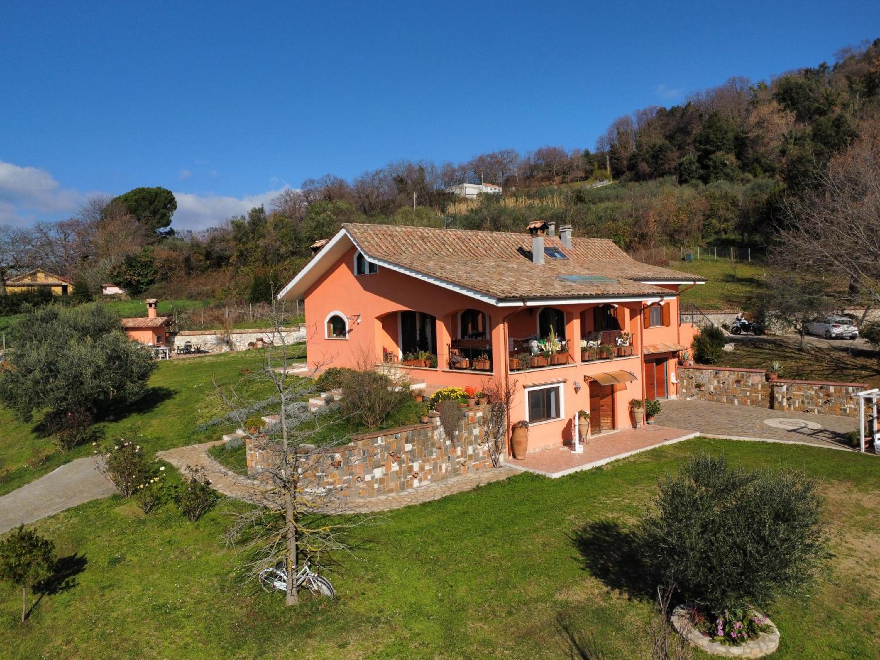 Villa Toce B&B view 3