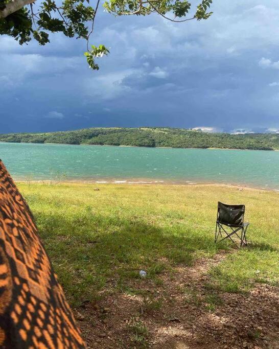 Rancho Divino Espírito Santo- Beira Lago Corumbá IV