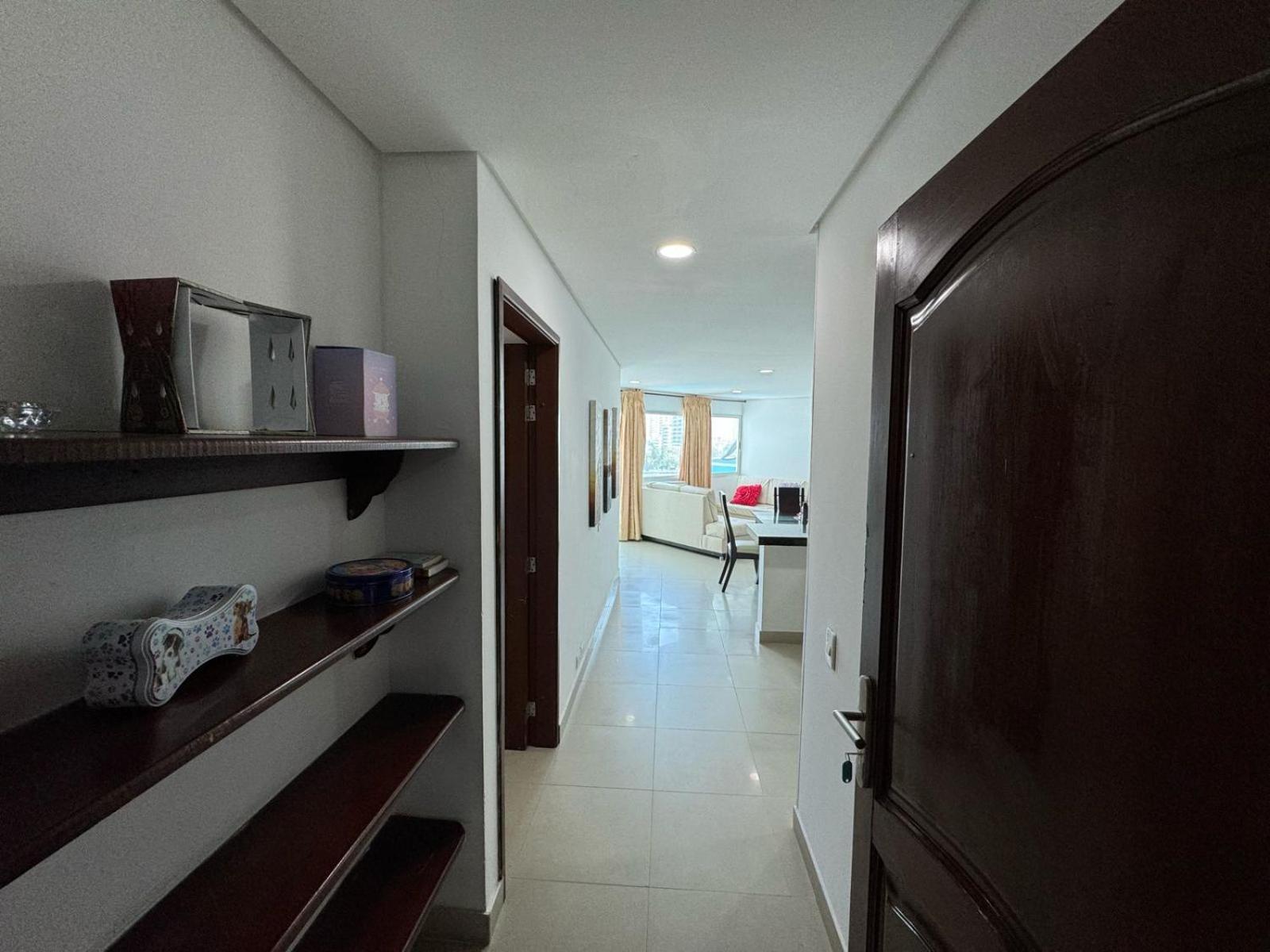 Apartamento en Laguito Ed Torres del Lago 604 ICDI