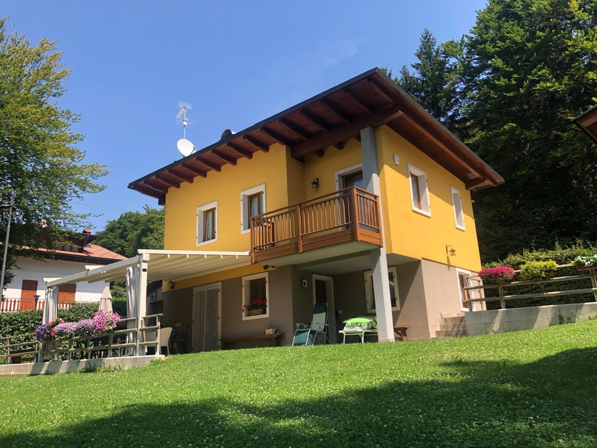 Villa Botton d'Oro Villa al lago view 2