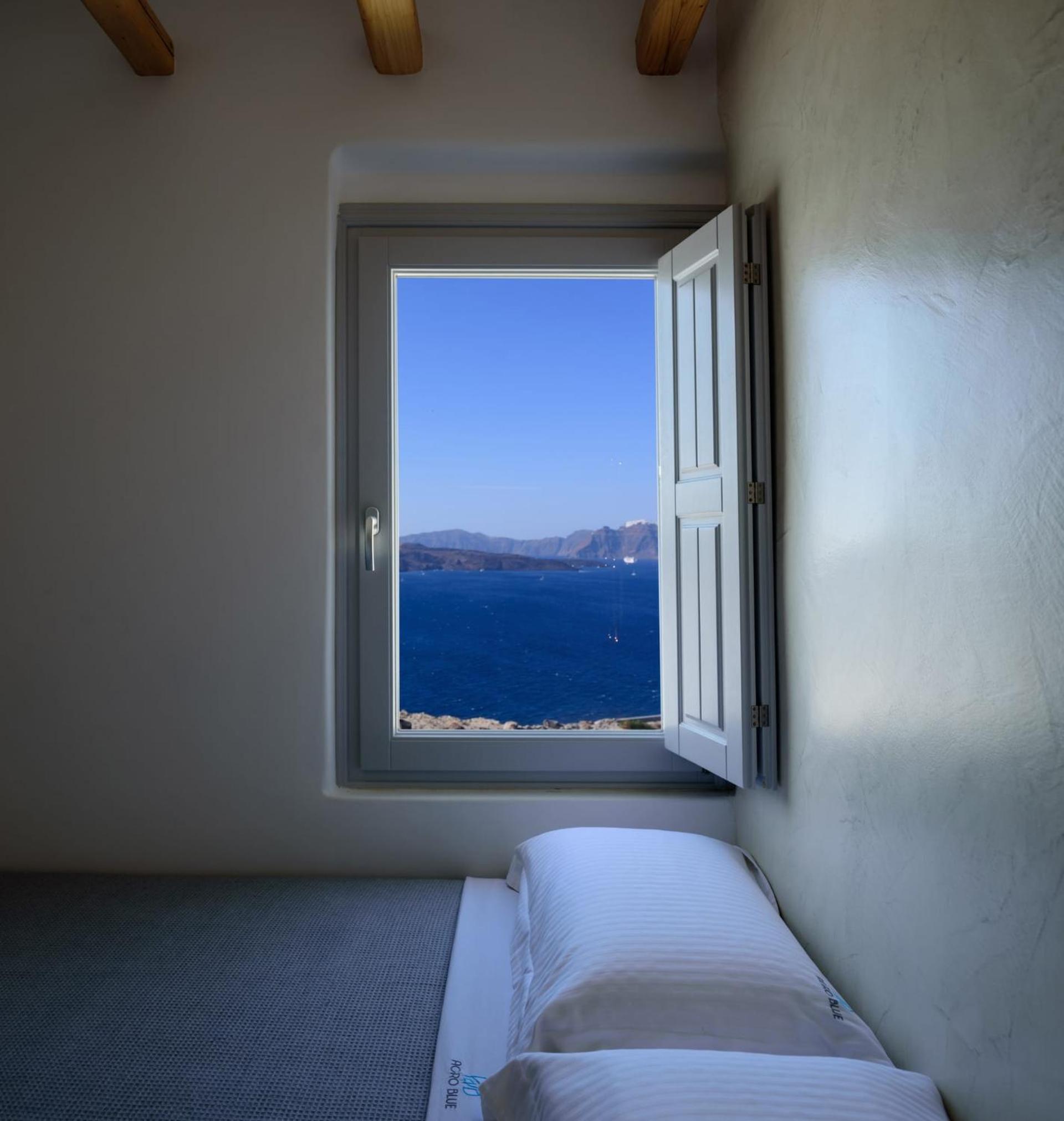 Exquisite Santorini Villa Villa Luna 3 Bedrooms Breathtaking Sea Views photo 3