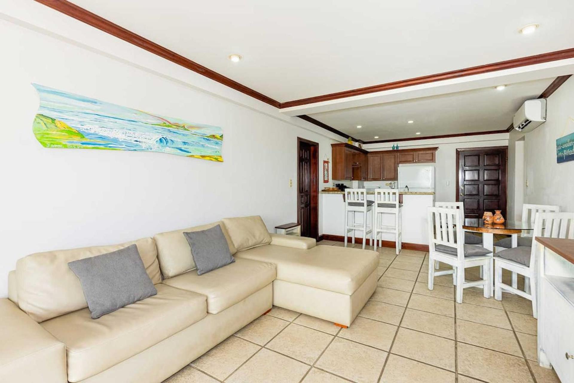 Newly remodeled unit in Flamingo with sweeping ocean views from big terrace