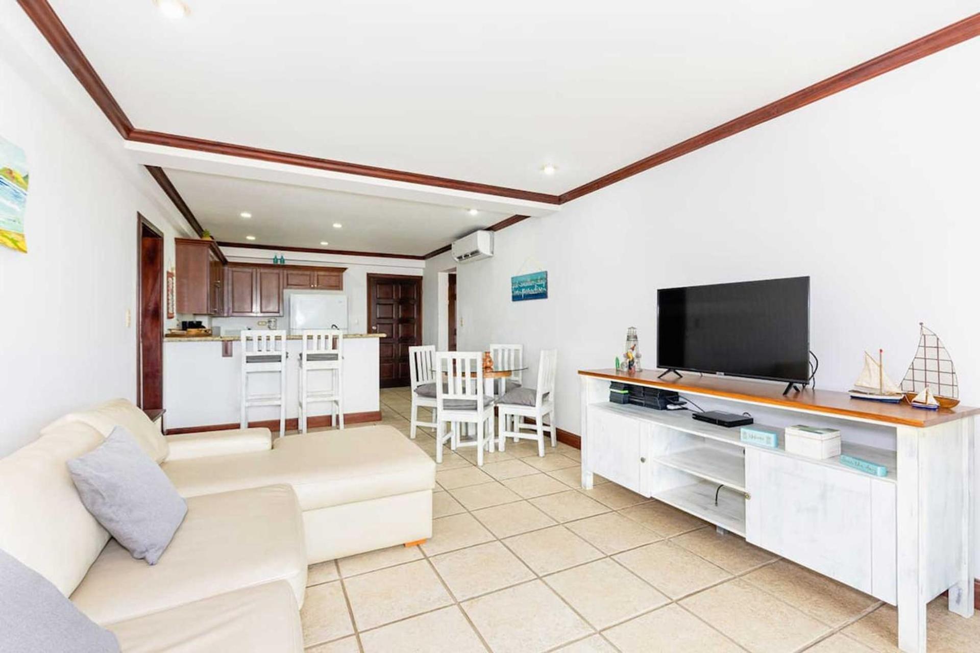 Newly remodeled unit in Flamingo with sweeping ocean views from big terrace