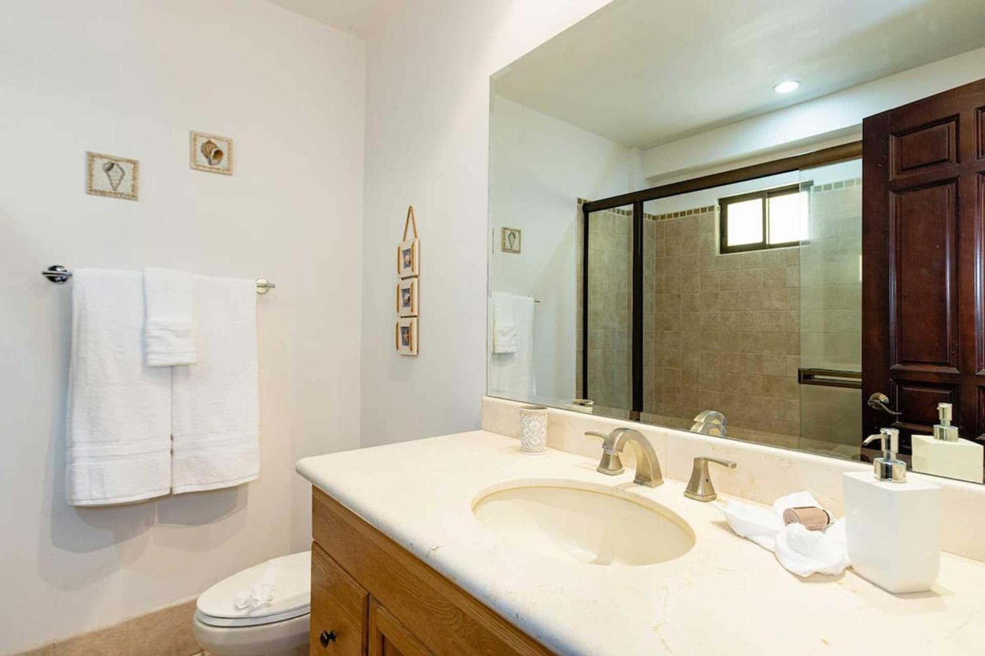 Newly remodeled unit in Flamingo with sweeping ocean views from big terrace