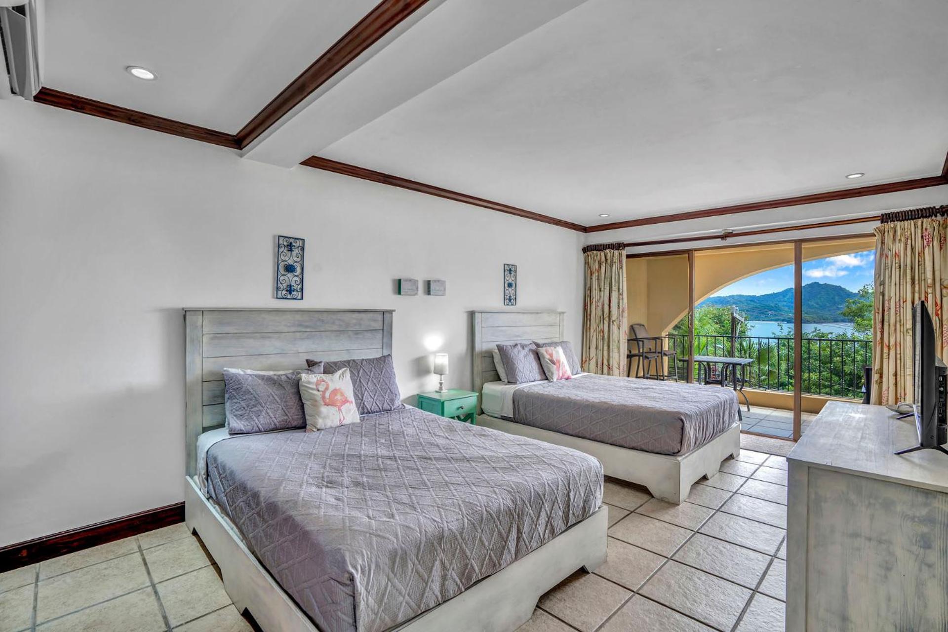 Newly remodeled unit in Flamingo with sweeping ocean views from big terrace