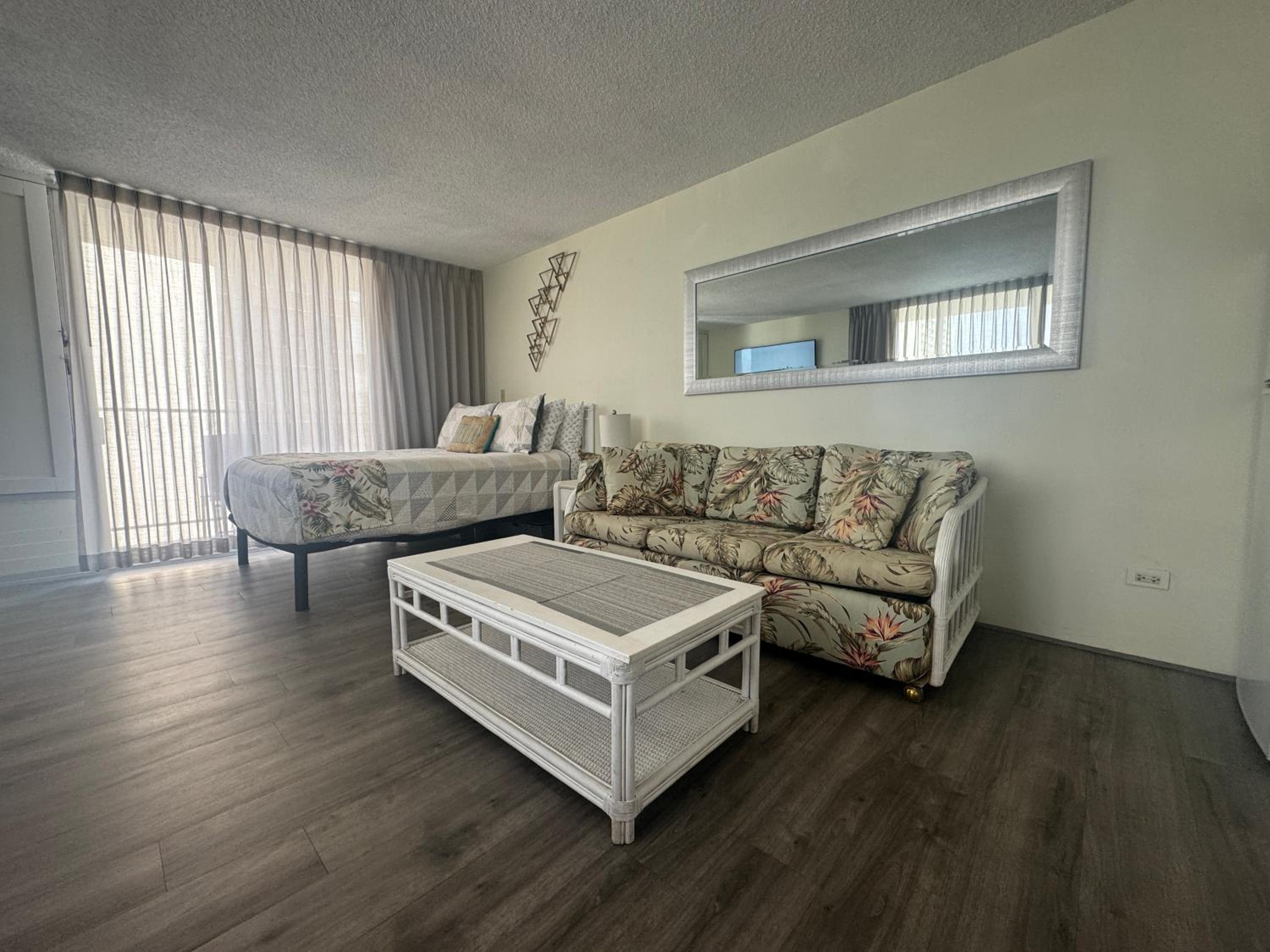 Tropical Studios at Marine Surf Waikiki - FREE PARKING - BEST LOCATION - FULL KITCHEN - SWIMMING POOL 照片第 76 張,共 263 張