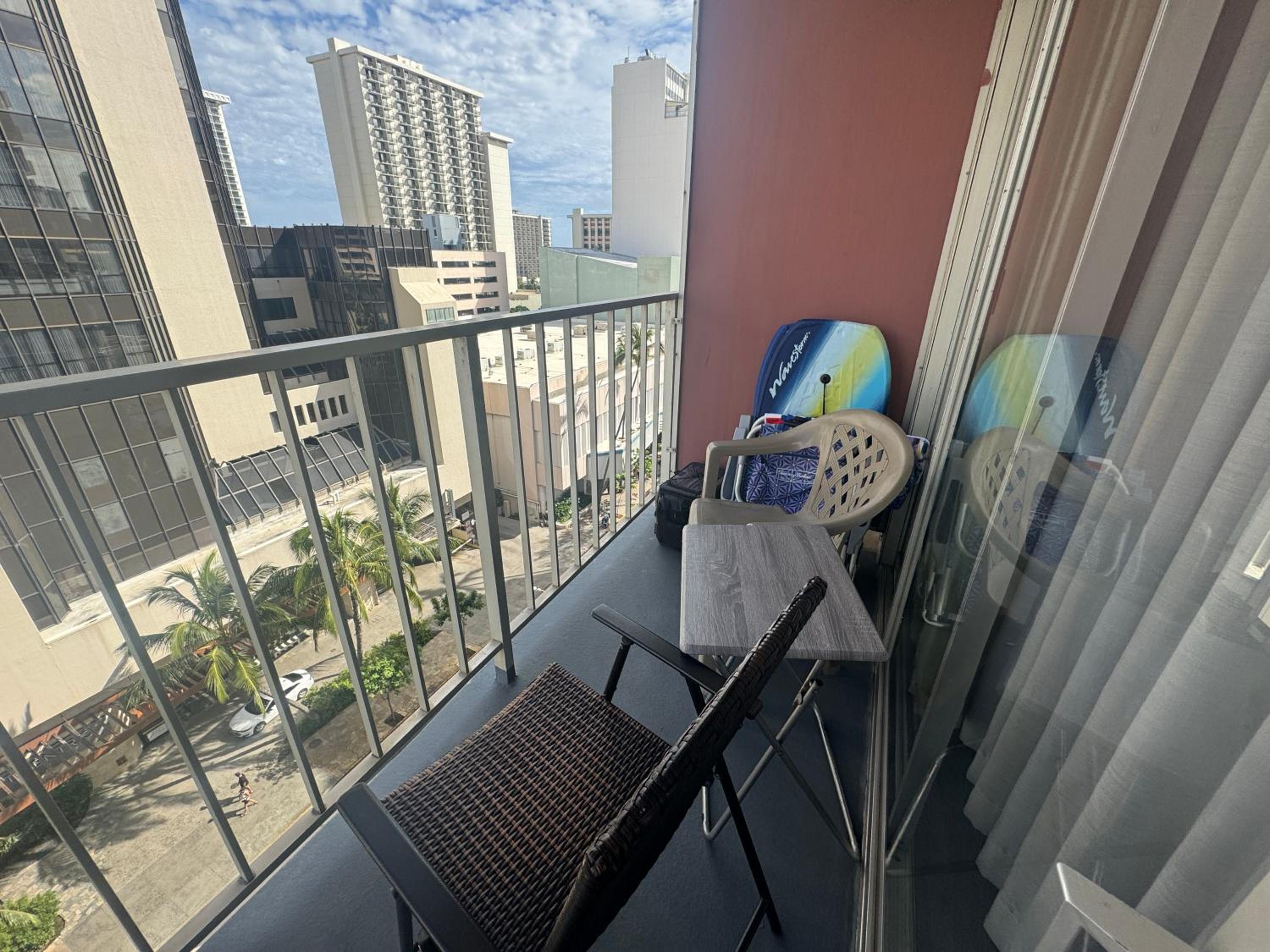 Tropical Studios at Marine Surf Waikiki - FREE PARKING - BEST LOCATION - FULL KITCHEN - SWIMMING POOL 照片第 162 張,共 263 張