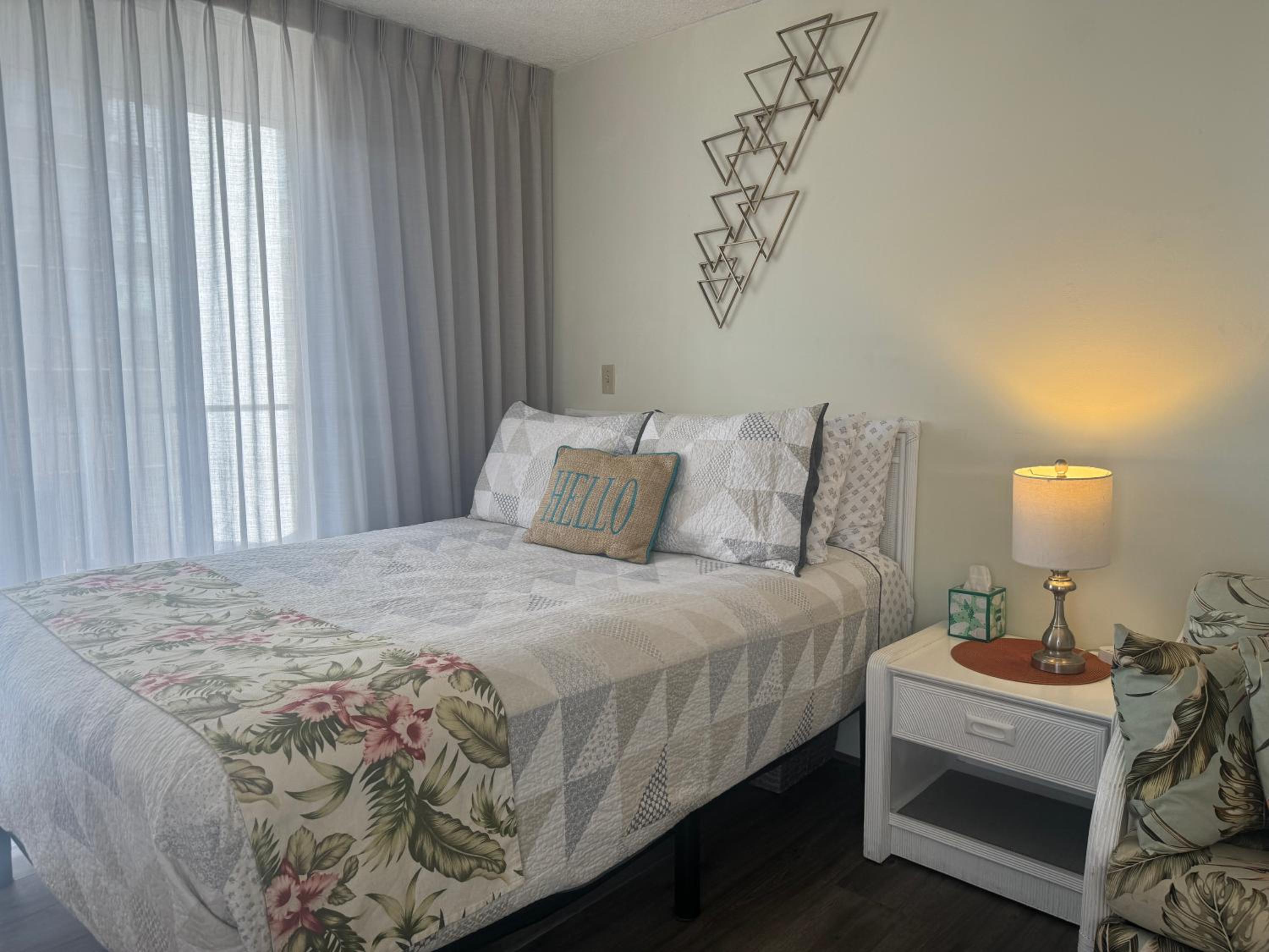 Tropical Studios at Marine Surf Waikiki - FREE PARKING - BEST LOCATION - FULL KITCHEN - SWIMMING POOL 照片第 62 張,共 263 張