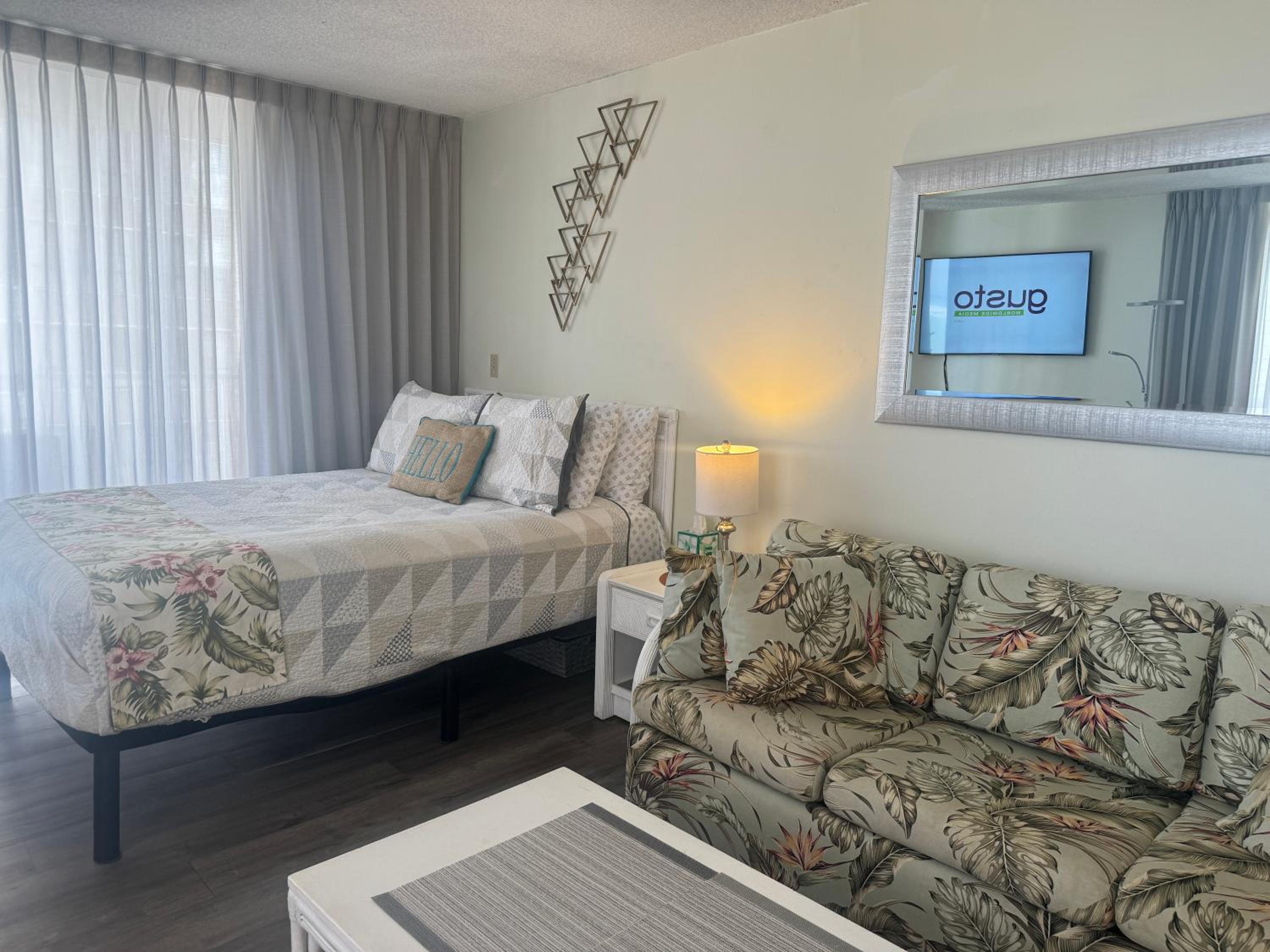 Tropical Studios at Marine Surf Waikiki - FREE PARKING - BEST LOCATION - FULL KITCHEN - SWIMMING POOL 照片第 236 張,共 263 張