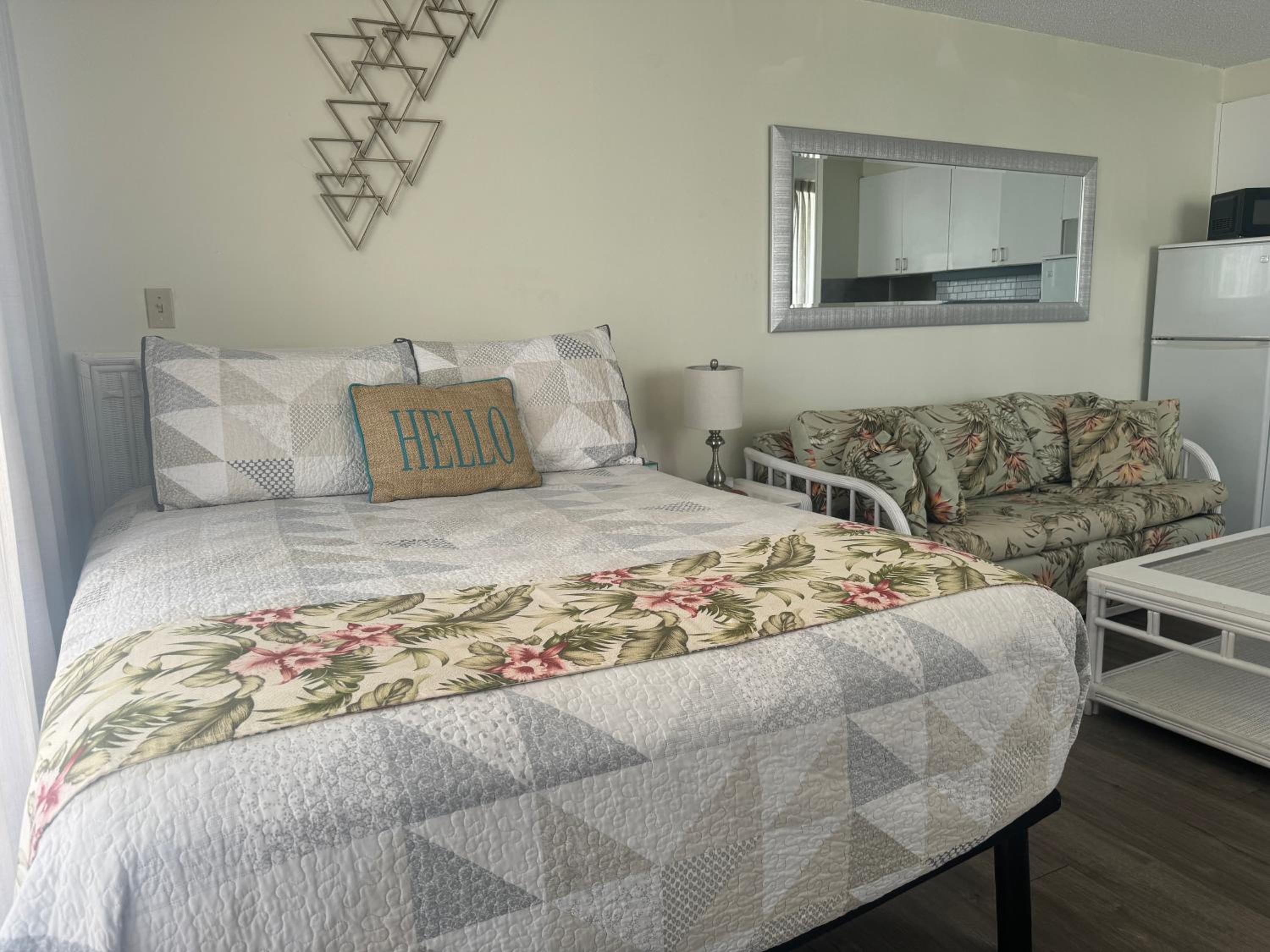 Tropical Studios at Marine Surf Waikiki - FREE PARKING - BEST LOCATION - FULL KITCHEN - SWIMMING POOL 照片第 170 張,共 263 張