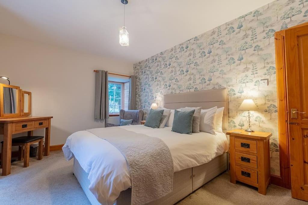 Homely and cosy cottage in the Scottish Borders view 4