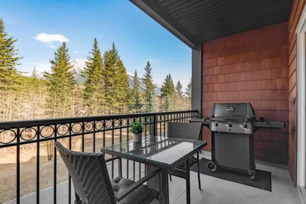 Mt Lady MacDonald Suite @ Grande Rockies
