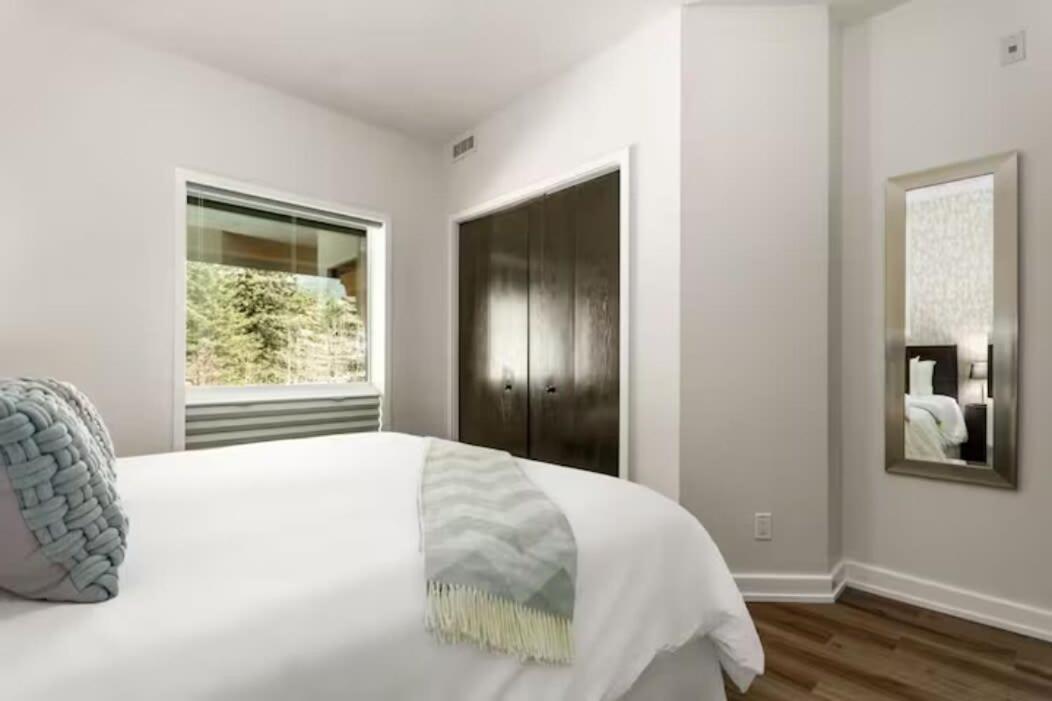 Mt Lady MacDonald Suite @ Grande Rockies