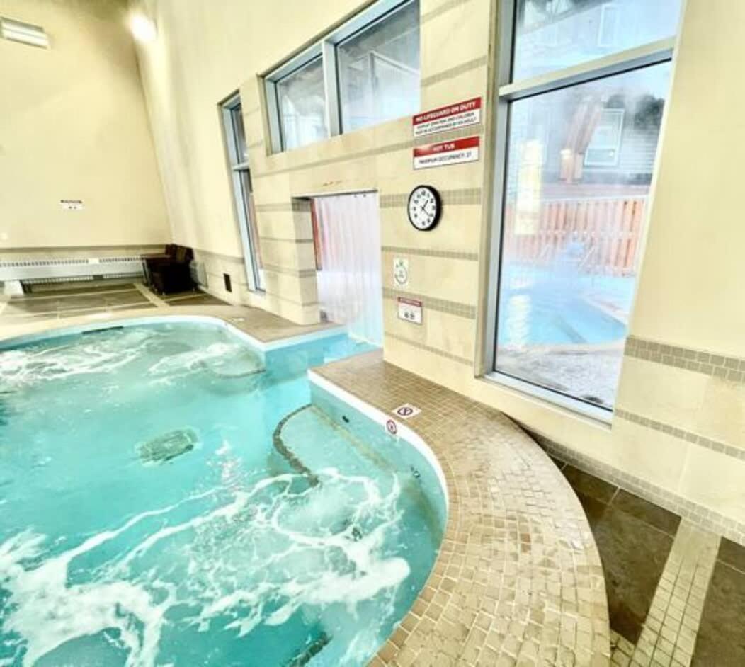 Mt Lady MacDonald Suite @ Grande Rockies