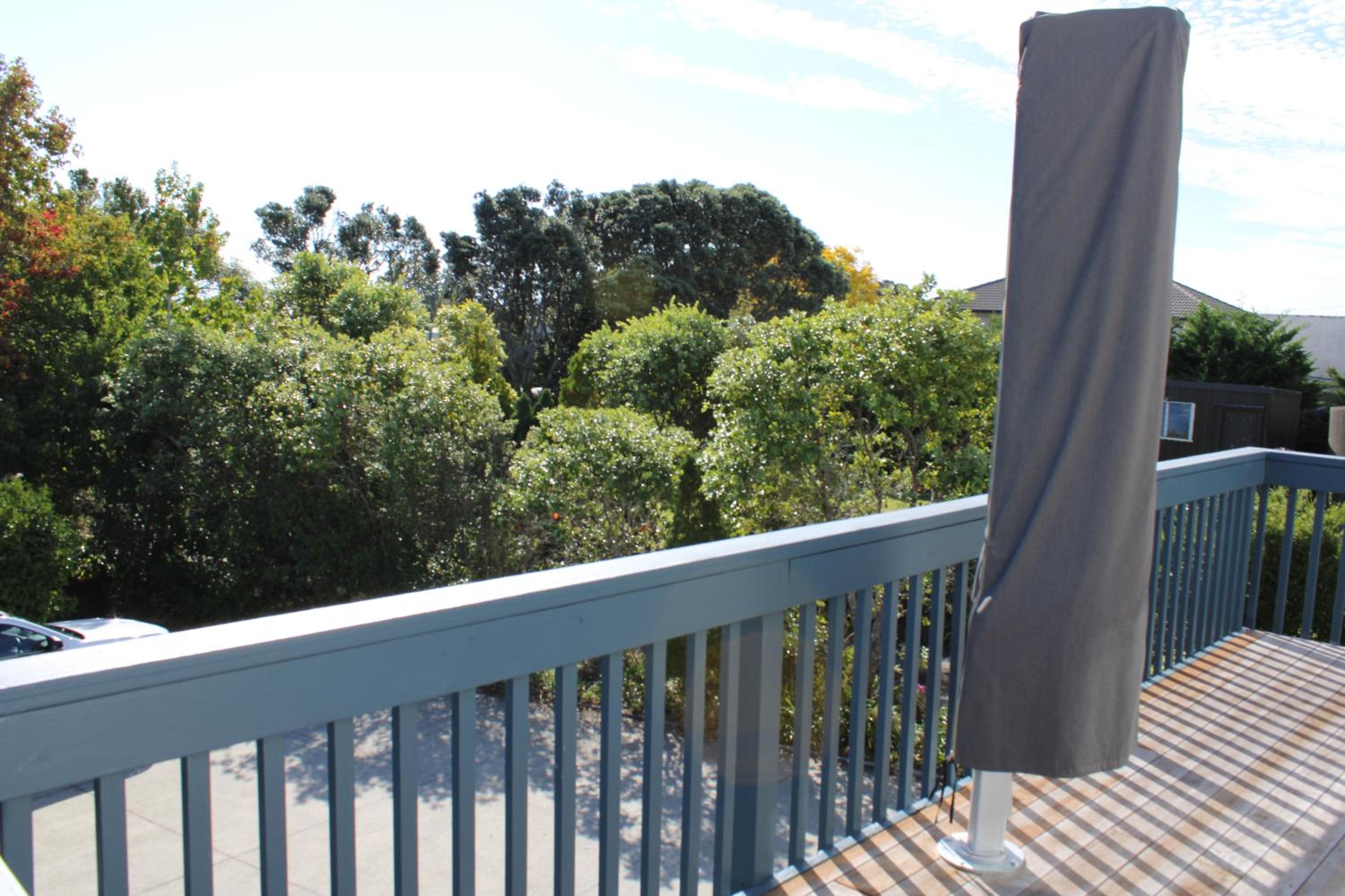 Maraetai Beach house