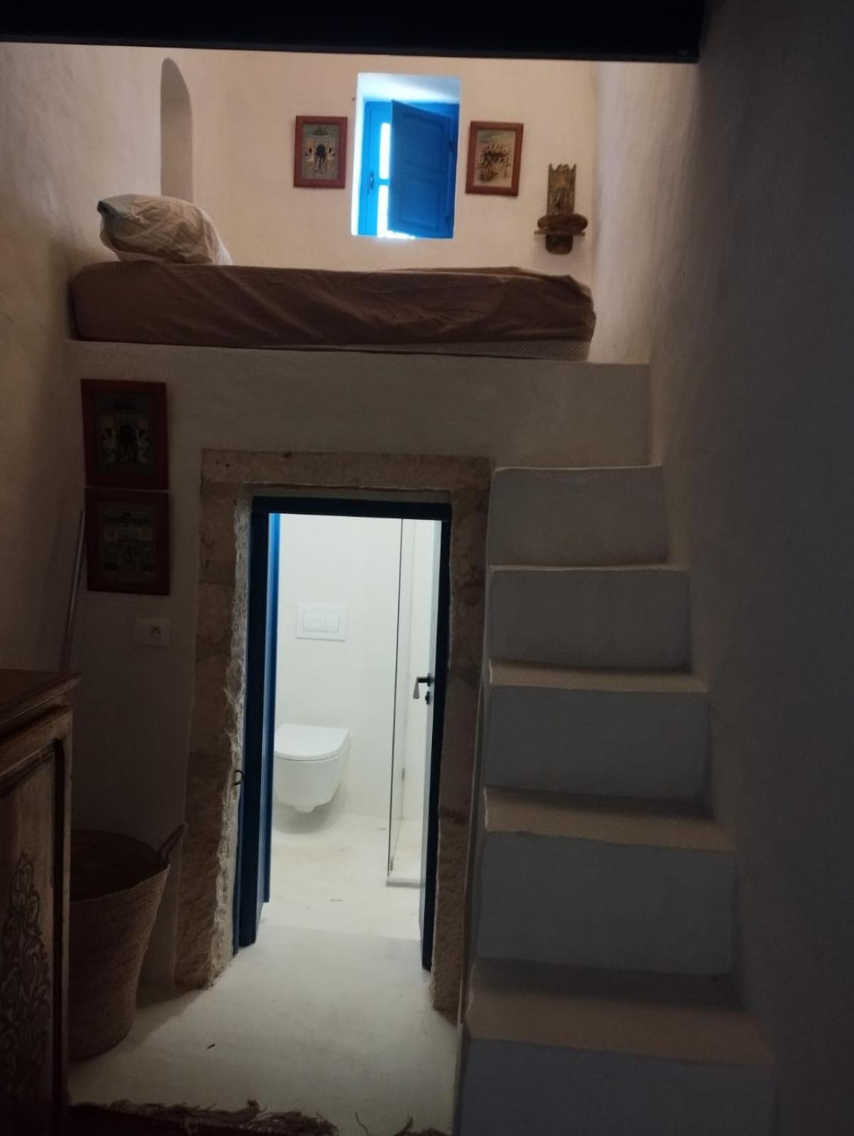 Photo 28