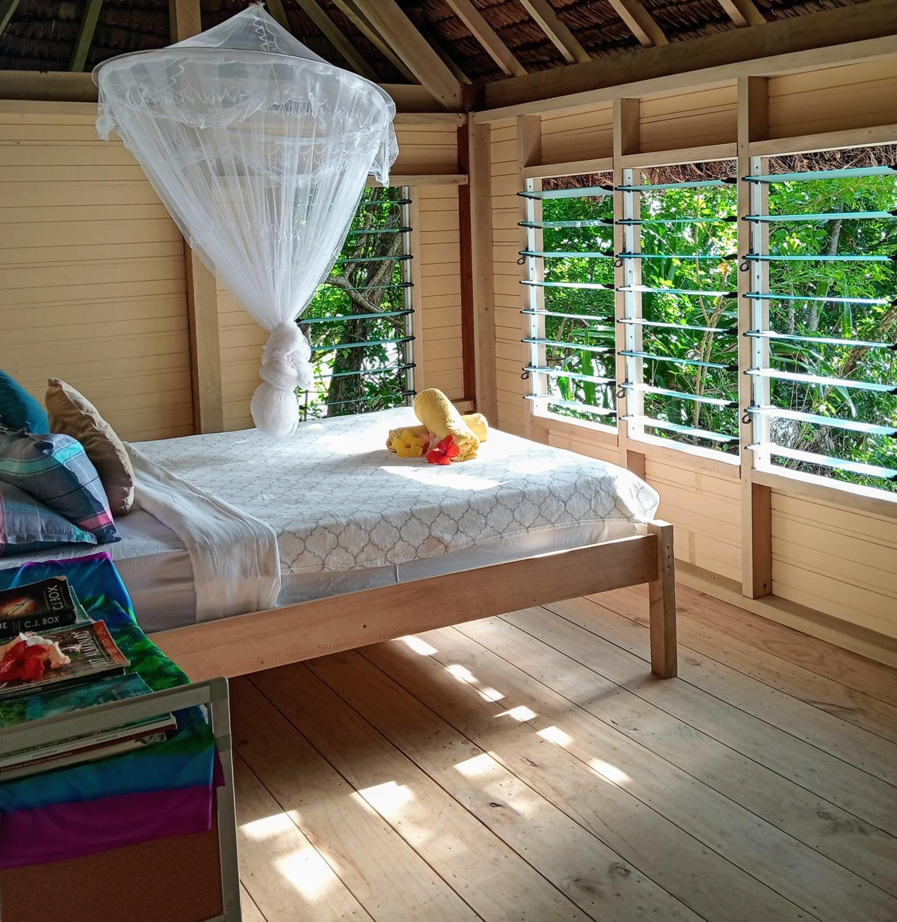 Hideaway Paradise Beach Bungalows view 5