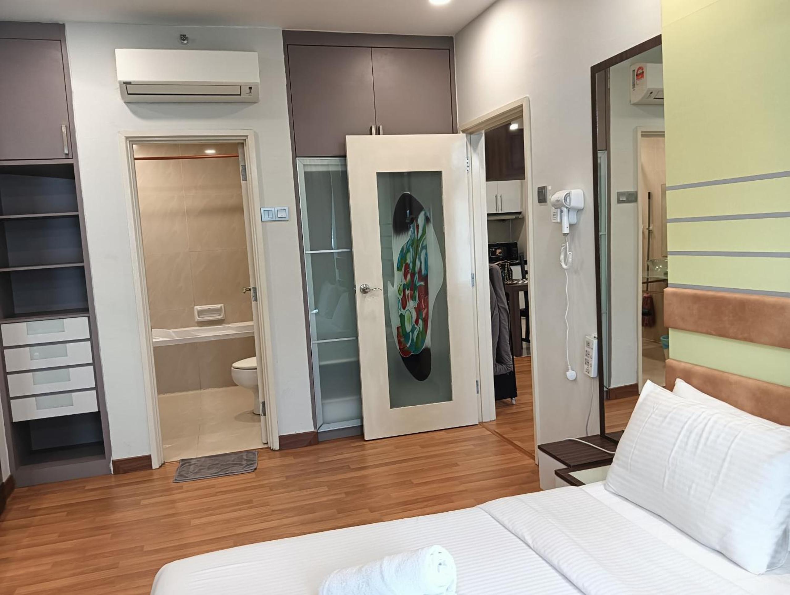 Parkview Suite KLCC, Bernice