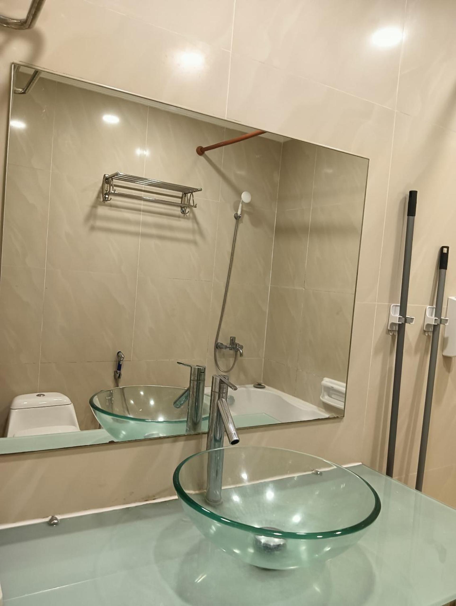 Parkview Suite KLCC, Bernice