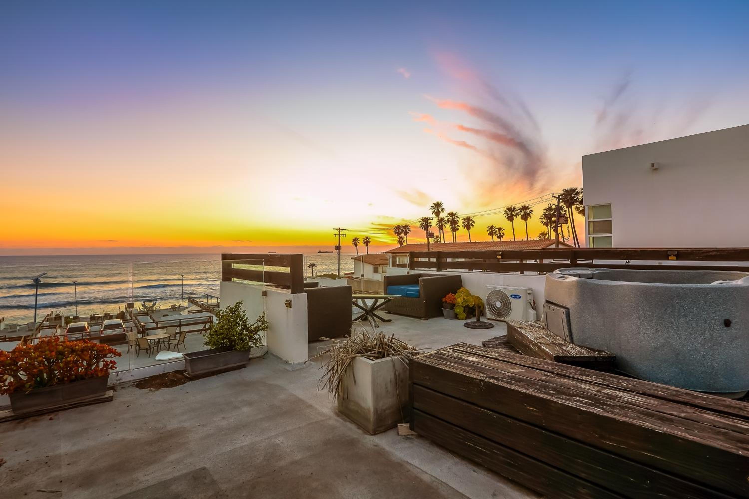 Dog-Friendly Ocean-view Villa with Patio, Outdoor Pool, Streaming, partial AC