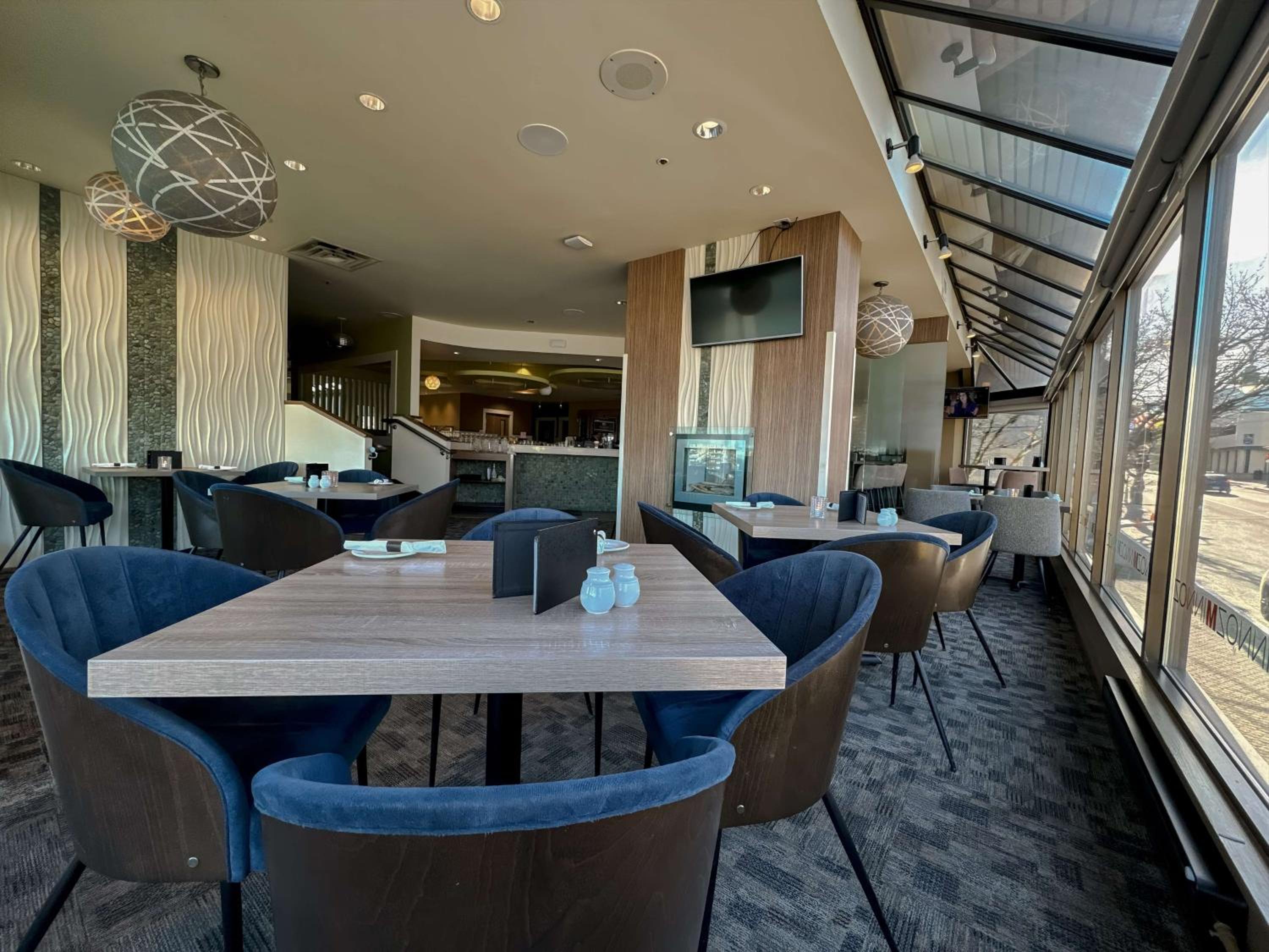 Nanaimo Vacations - Coast Bastion Hotel - Property Image 6