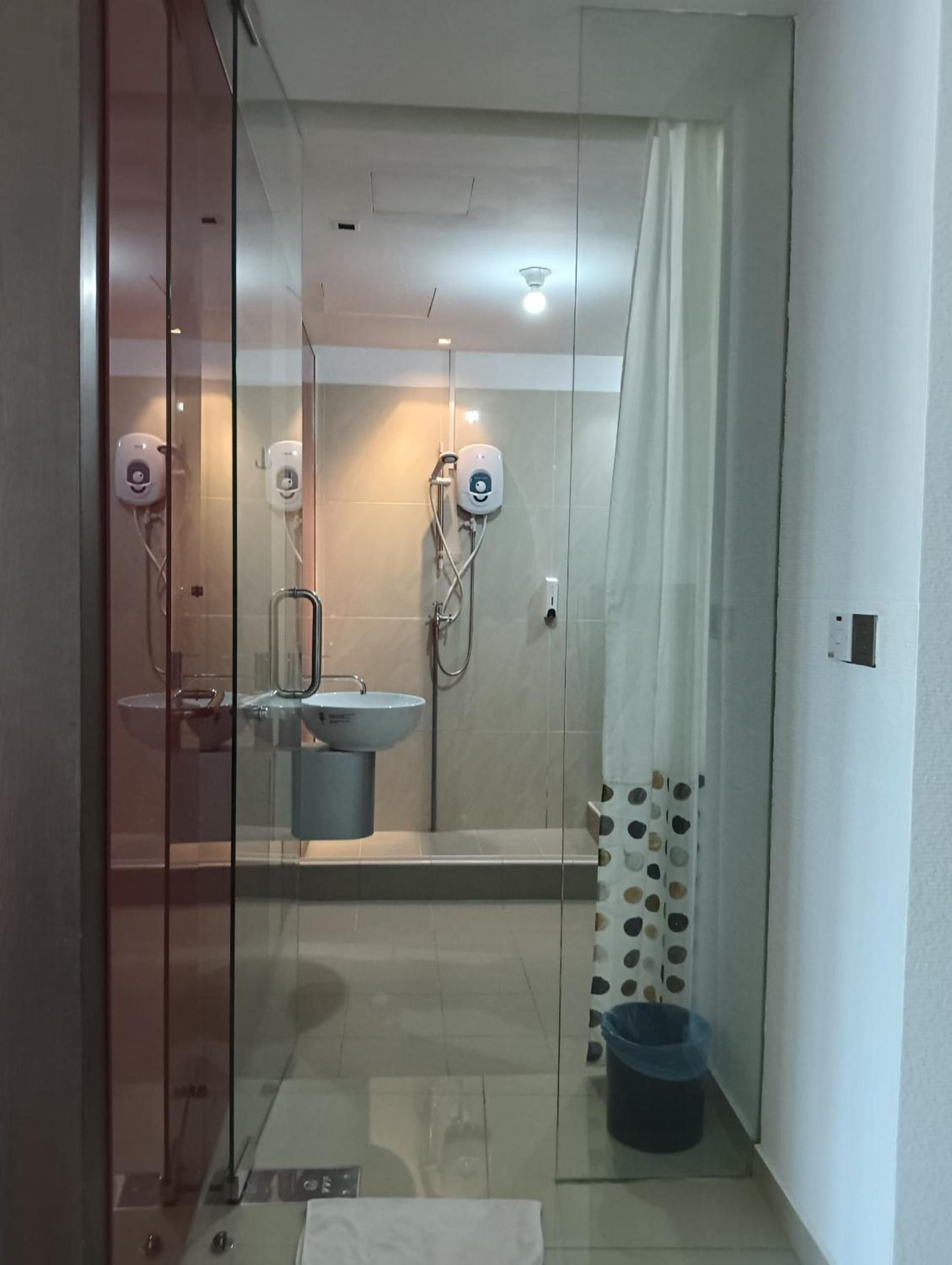 Parkview Suite KLCC, Bernice