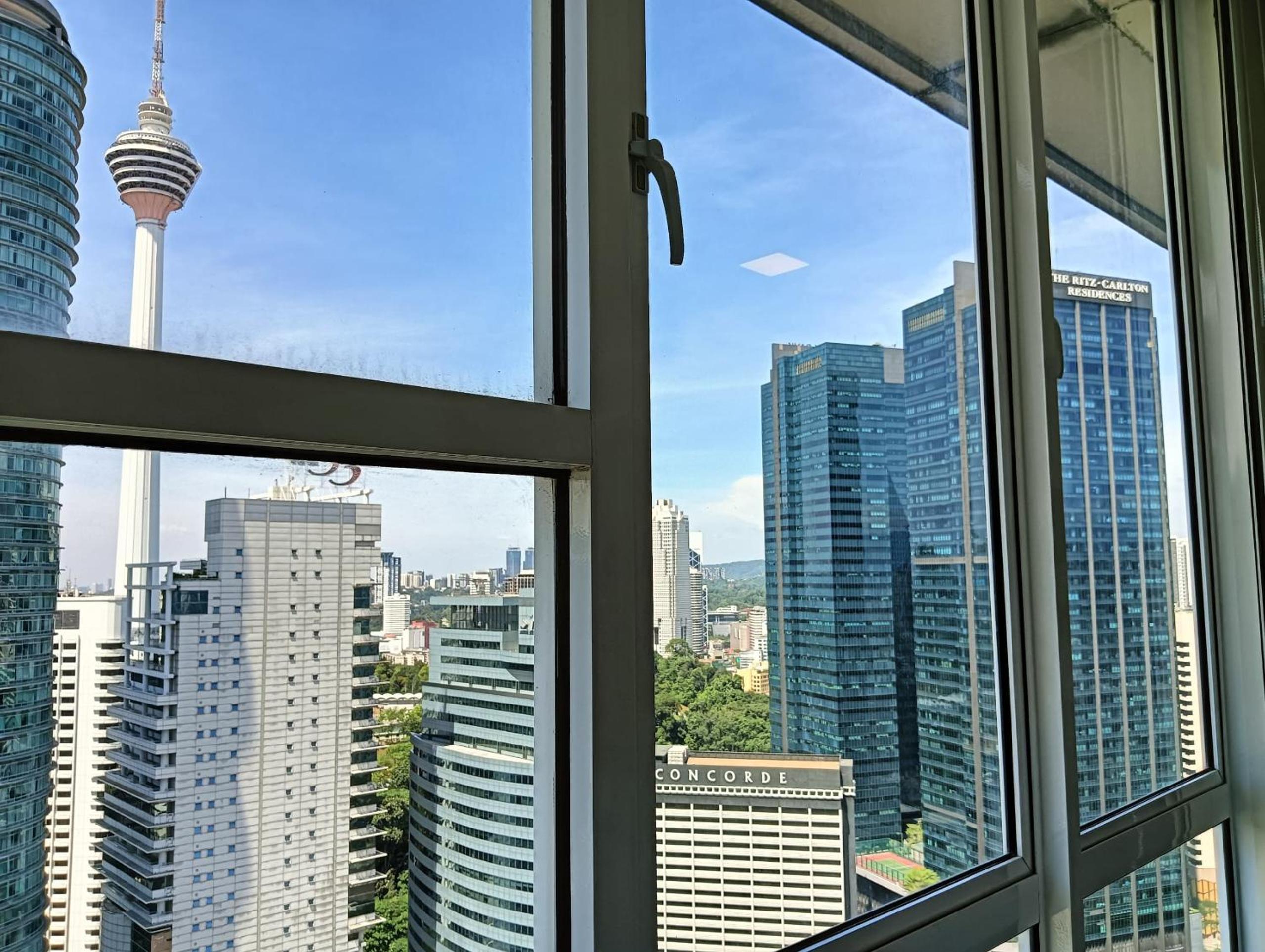 Parkview Suite KLCC, Bernice