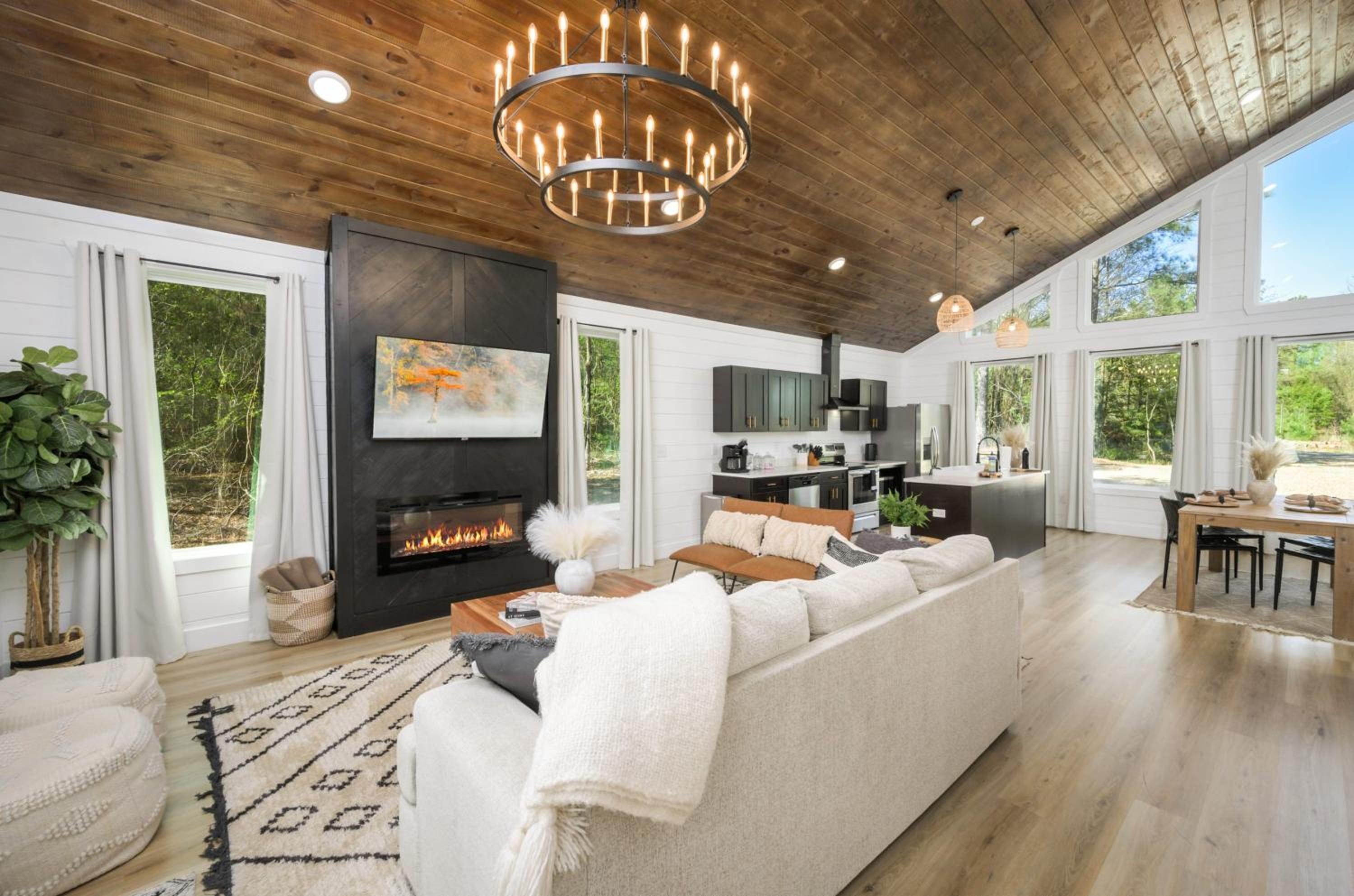 NEW Farmhouse-Chic Cabin with Hot Tub & Firepit view 3