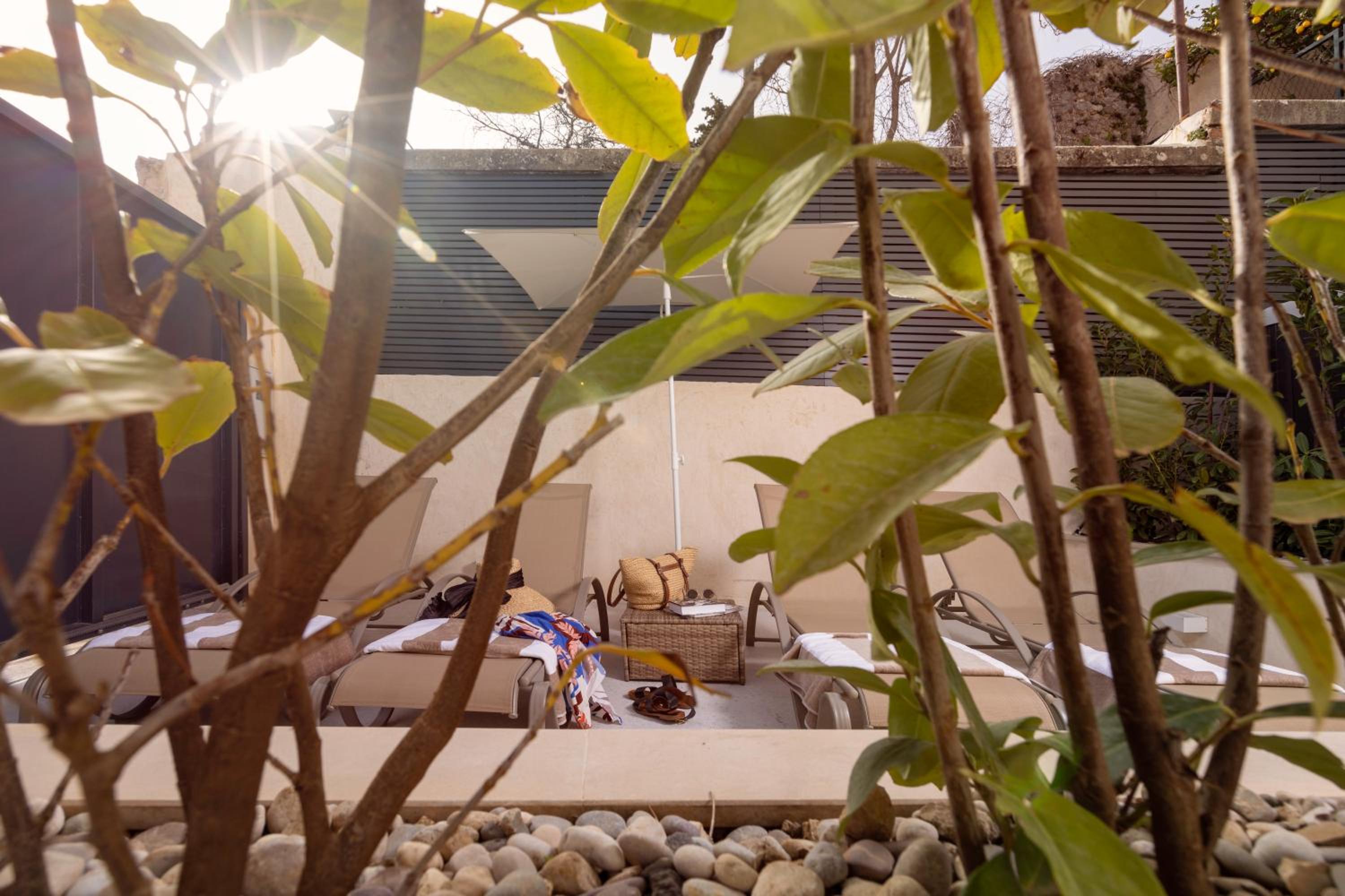 Villa Miri, Heritage Superior Villa with Swimming Pool