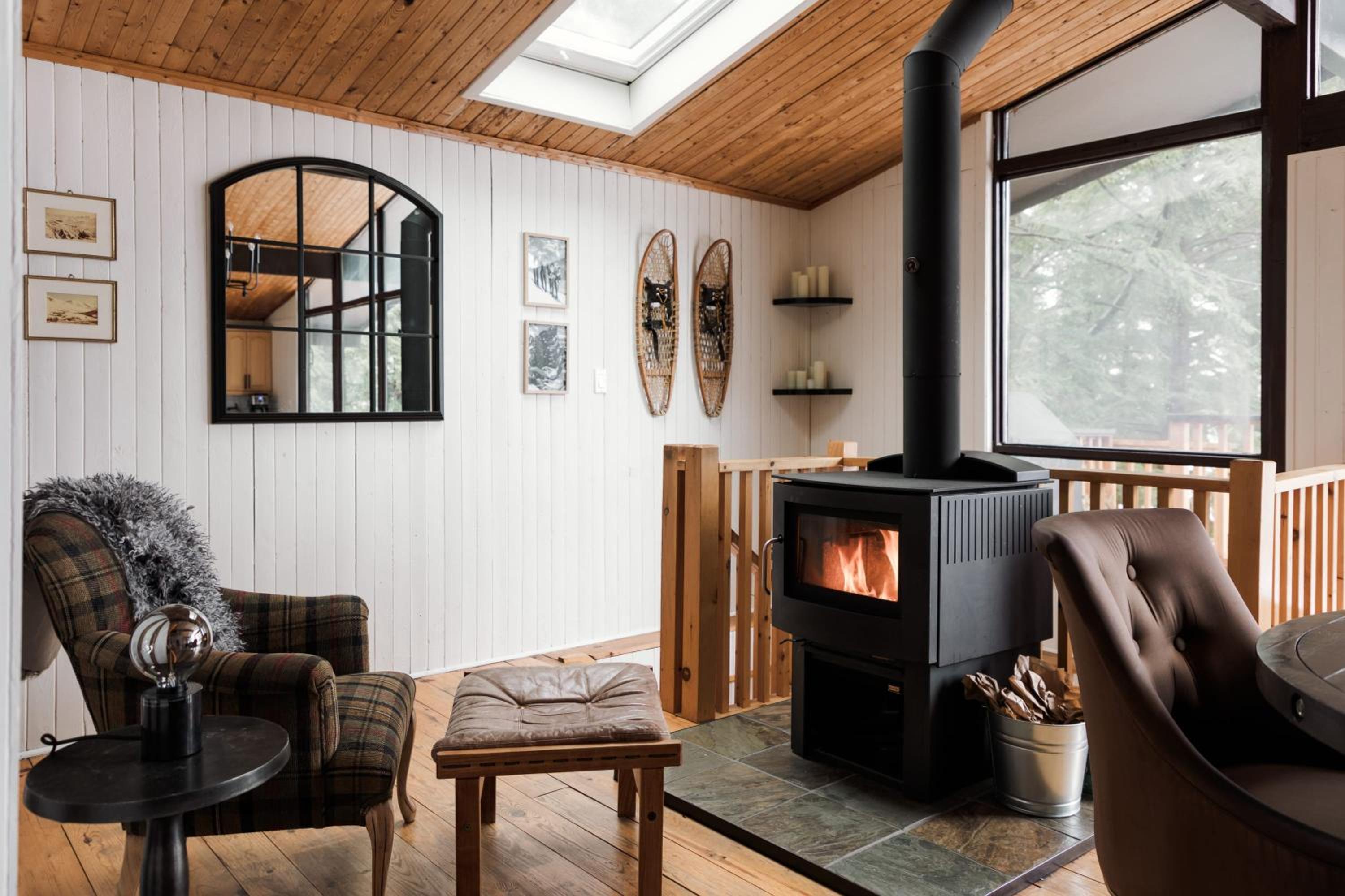 Alpine Lake House - Waterfront on Lake Muskoka