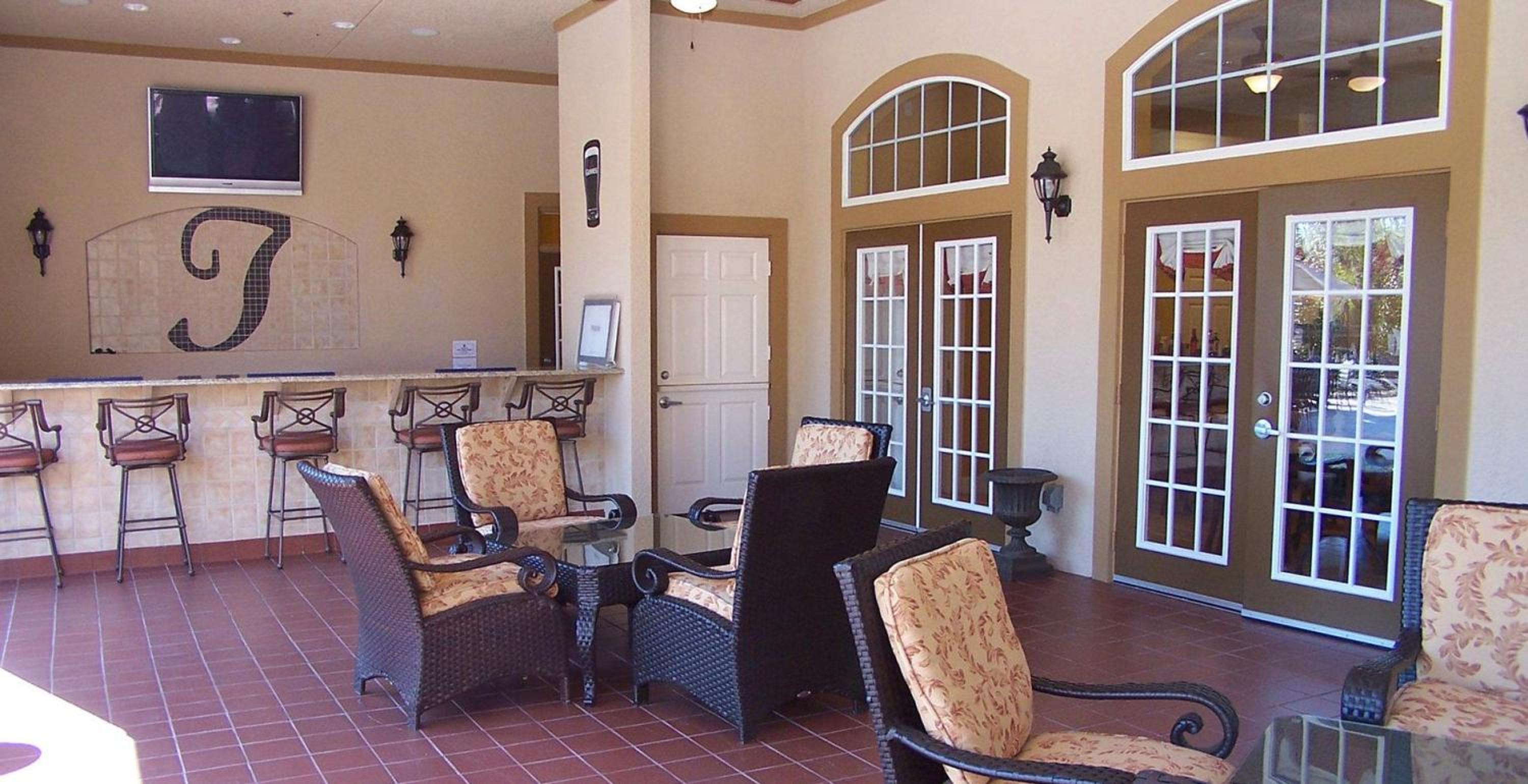 Fun Spot condo close to Disney and Golf view 5