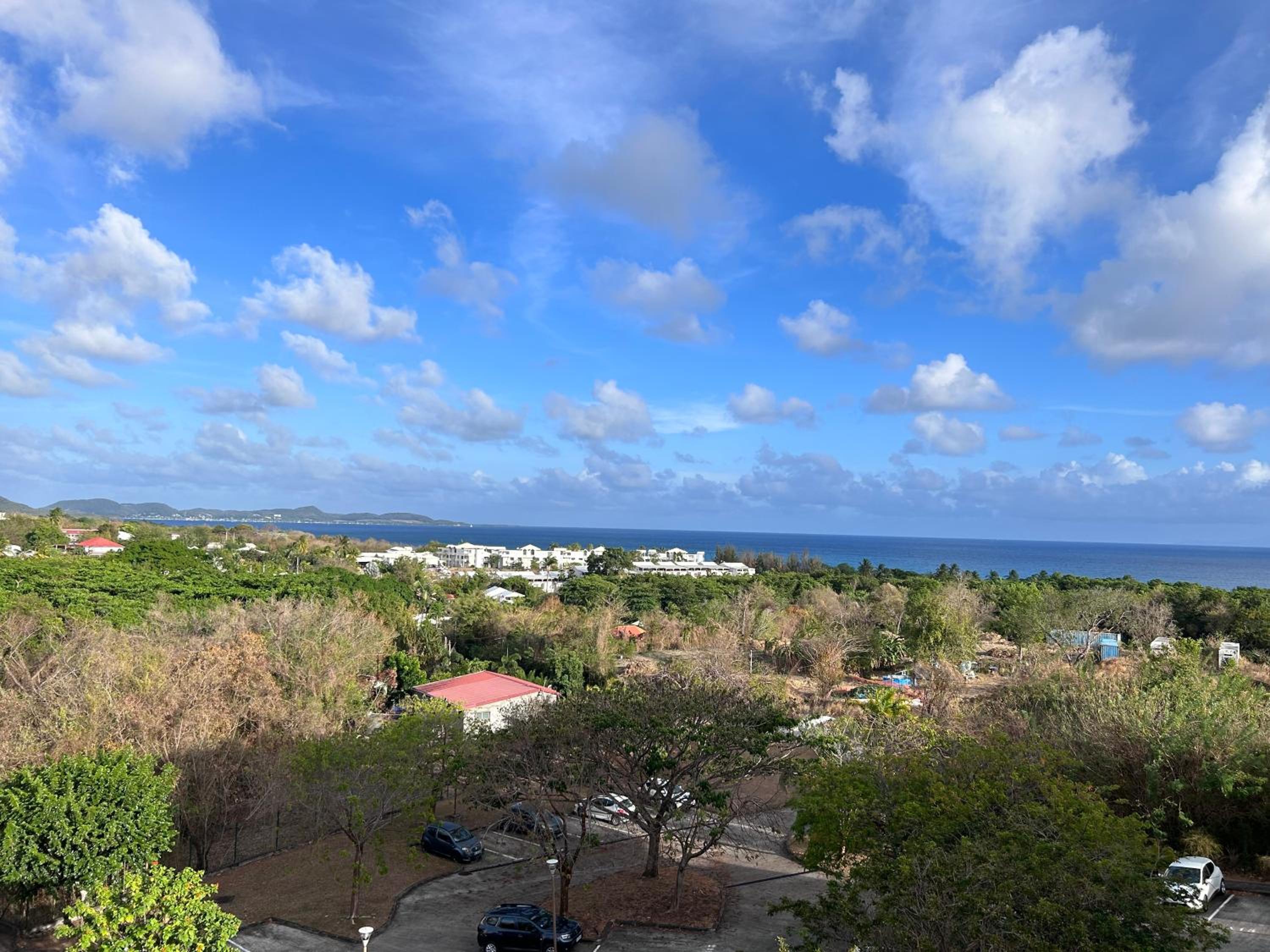 PETITE YOLE VUE MER