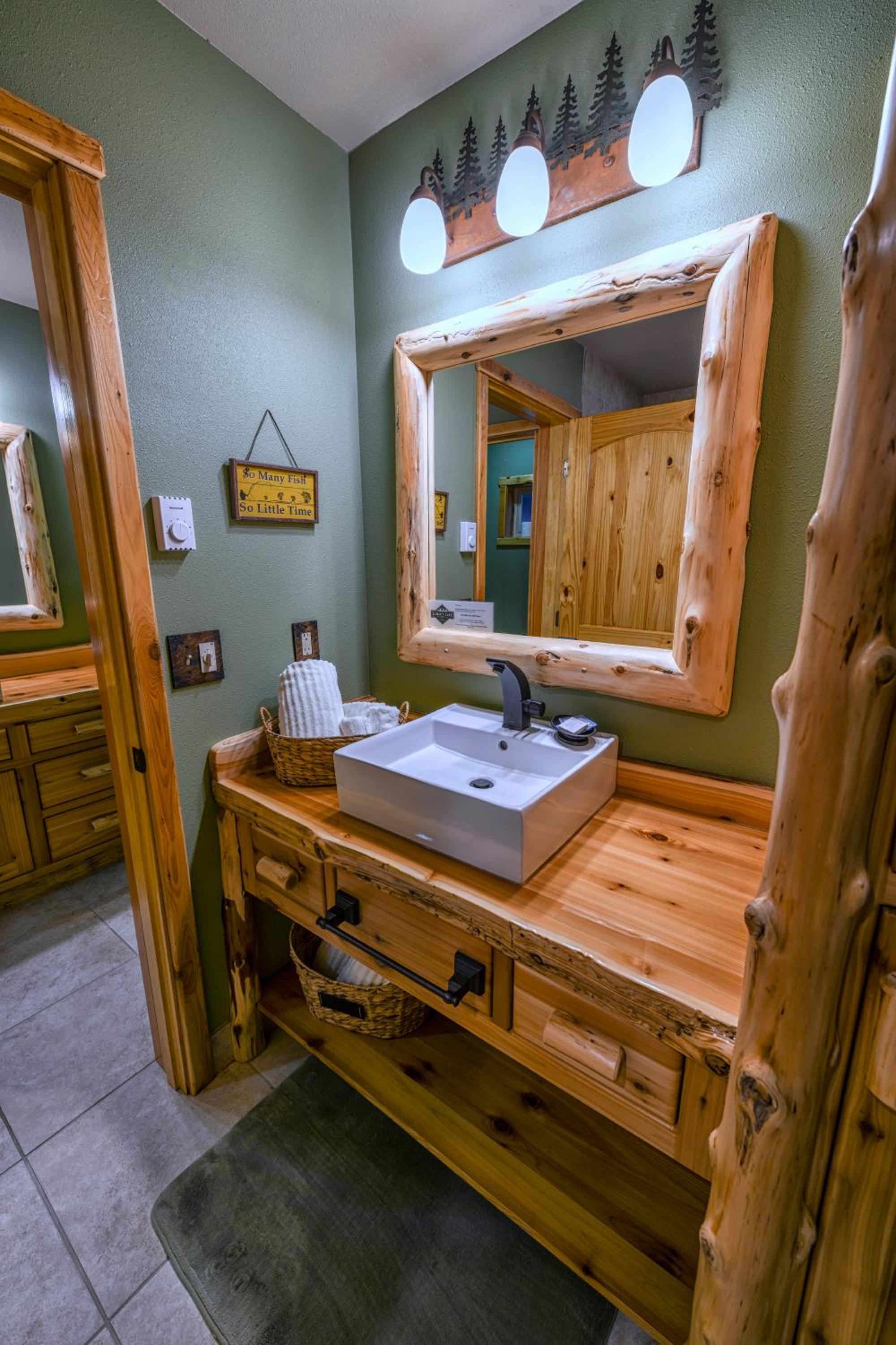 Summit Lake Lodge