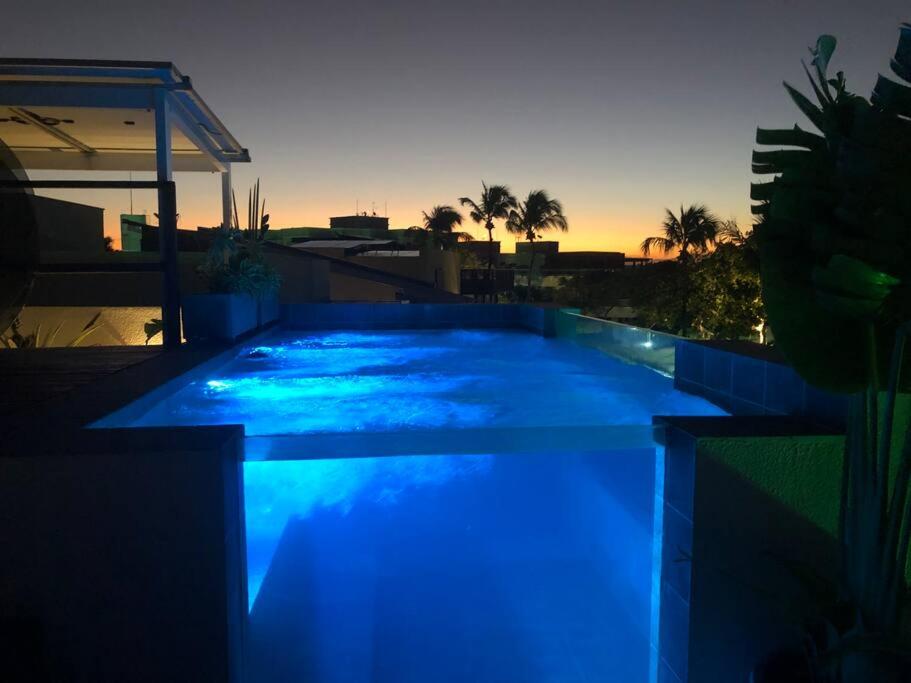 Porto Brasil resort, beira mar, casa com 4 suítes, piscinas