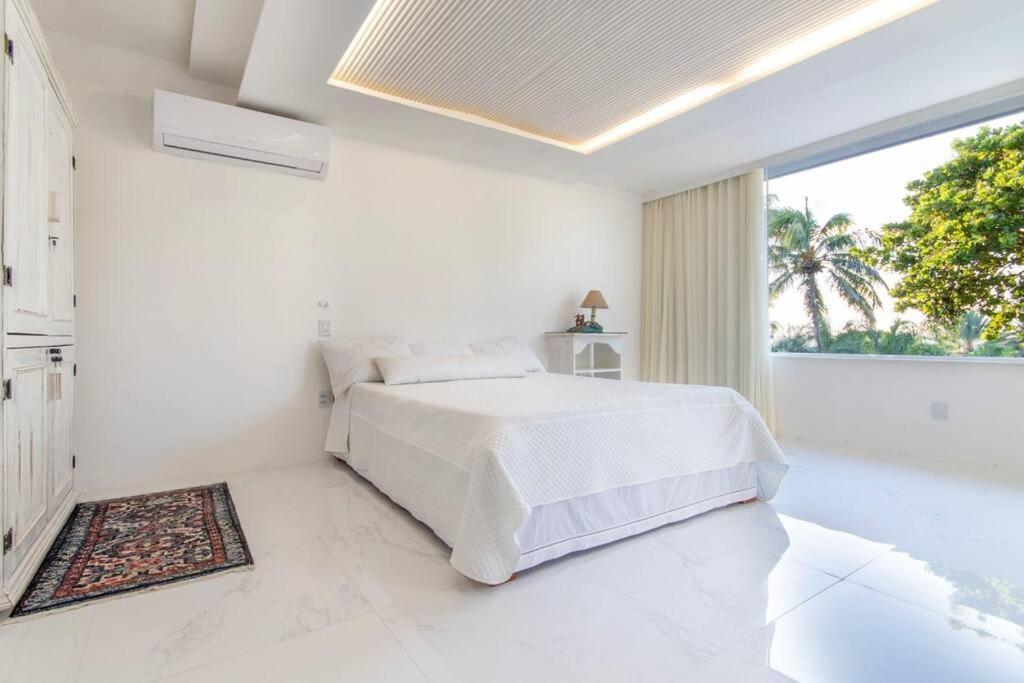 Porto Brasil resort, beira mar, casa com 4 suítes, piscinas